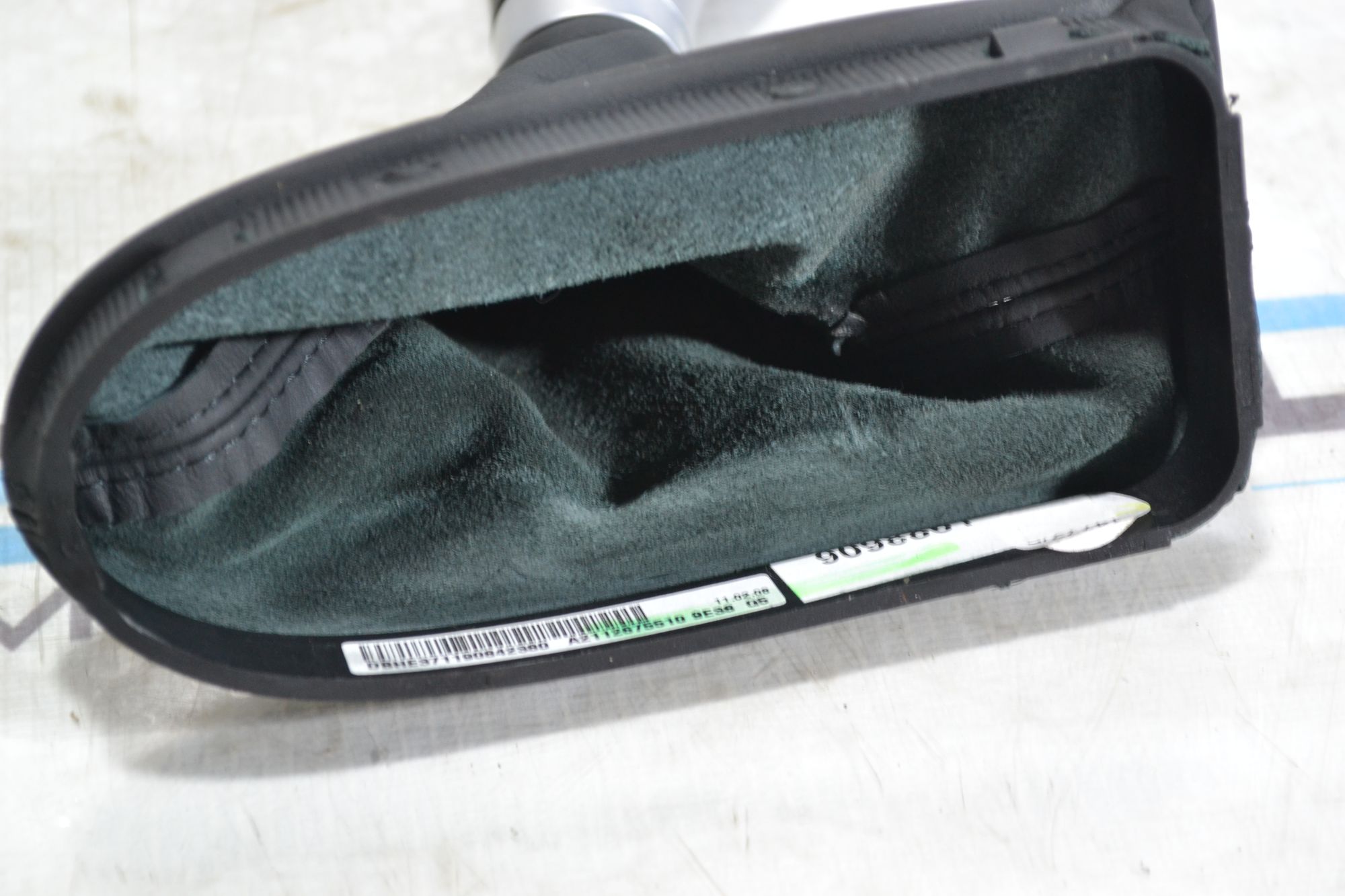 https://ycs.partsauto.market/partsauto-images/thmbs/userImages/b7628e092085f1f91467af1afb6e7630/part/185801d3-bd74-463f-9e2e-58353b9da7b6_1780469979093.jpg