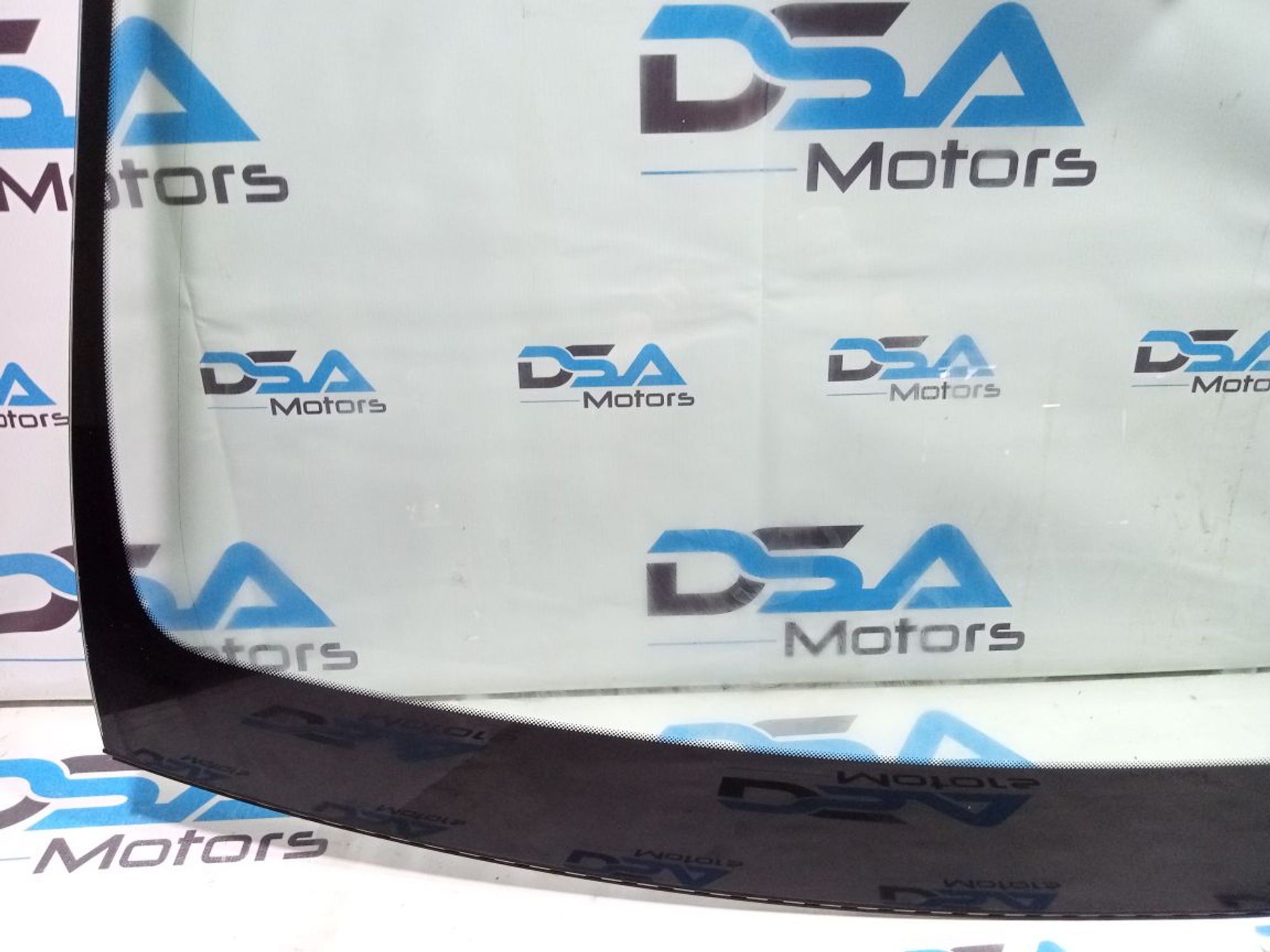 https://ycs.partsauto.market/partsauto-images/thmbs/userImages/b7628e092085f1f91467af1afb6e7630/part/1876dbb0-a599-4502-8166-b1853fed3a4f_1750247438591.jpg