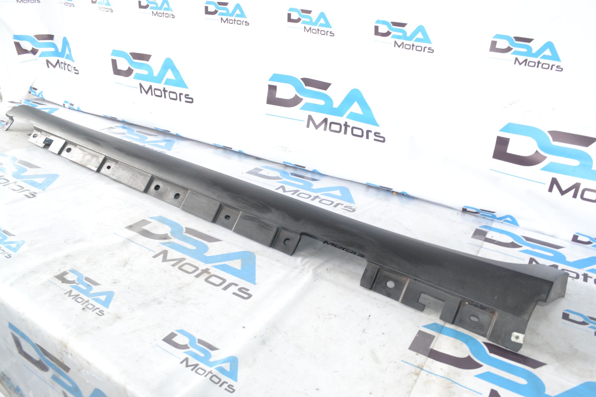 https://ycs.partsauto.market/partsauto-images/thmbs/userImages/b7628e092085f1f91467af1afb6e7630/part/18896814-e17b-4644-a701-a4804a1ff7d4_1781013092964.jpg