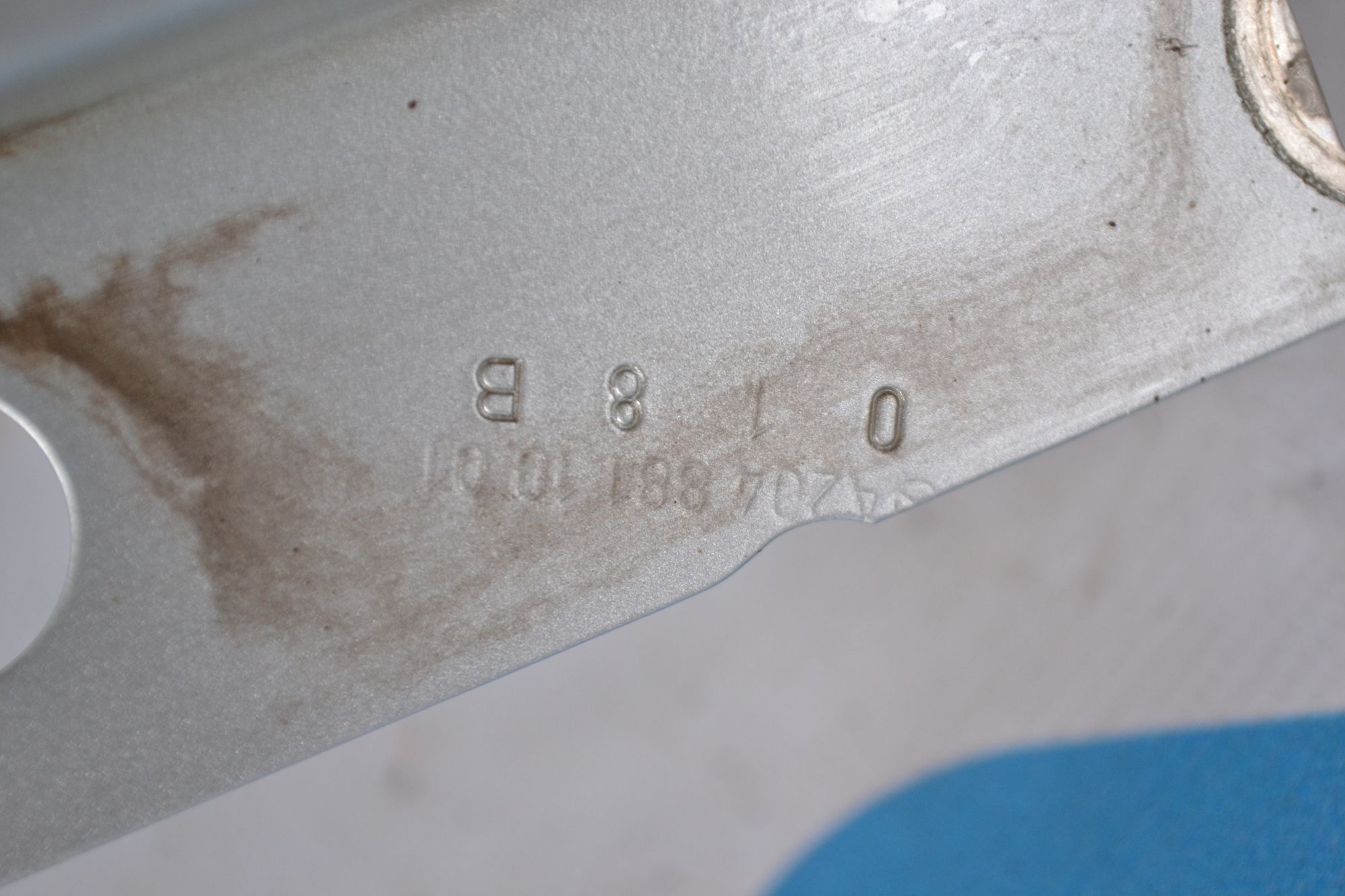 https://ycs.partsauto.market/partsauto-images/thmbs/userImages/b7628e092085f1f91467af1afb6e7630/part/188b5035-5d7c-4edb-9bec-2de86db38429_1784117192981.jpg