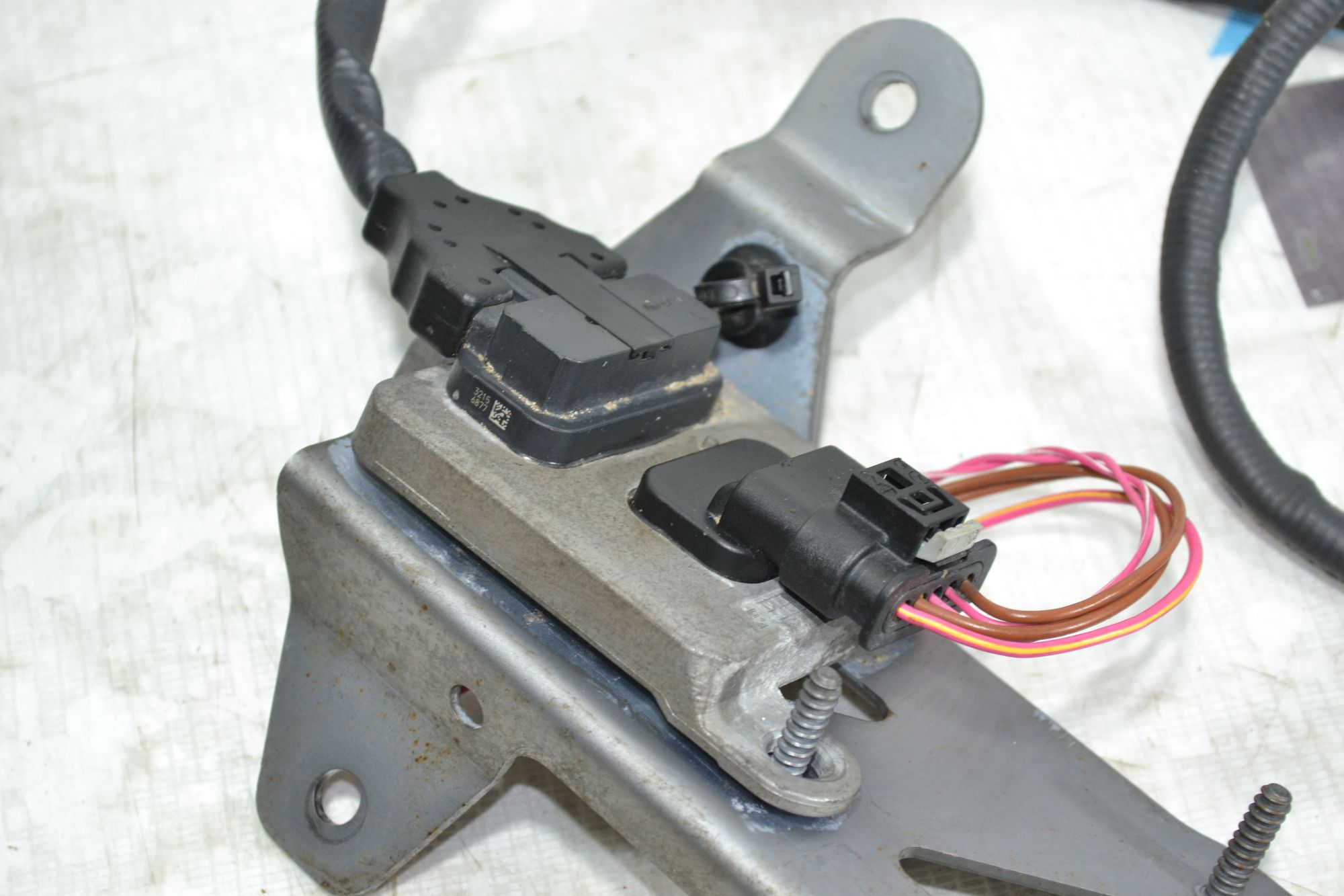 https://ycs.partsauto.market/partsauto-images/thmbs/userImages/b7628e092085f1f91467af1afb6e7630/part/18addcdc-8532-43a6-9555-15bdb8be1f8c_1783404383841.jpg