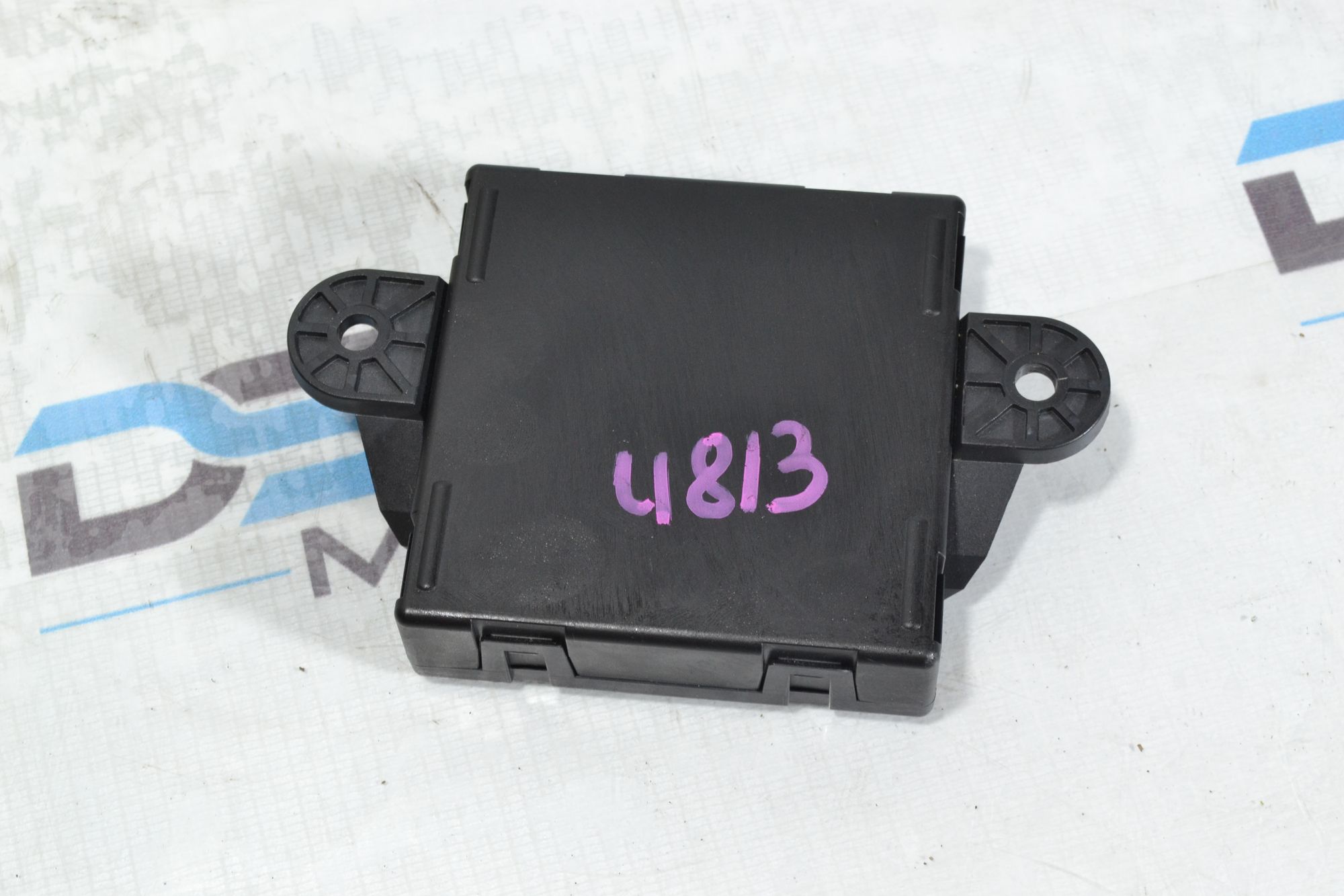 https://ycs.partsauto.market/partsauto-images/thmbs/userImages/b7628e092085f1f91467af1afb6e7630/part/18bf77c9-ece0-4c53-a375-72ed9b36c6b7_1779887916929.jpg