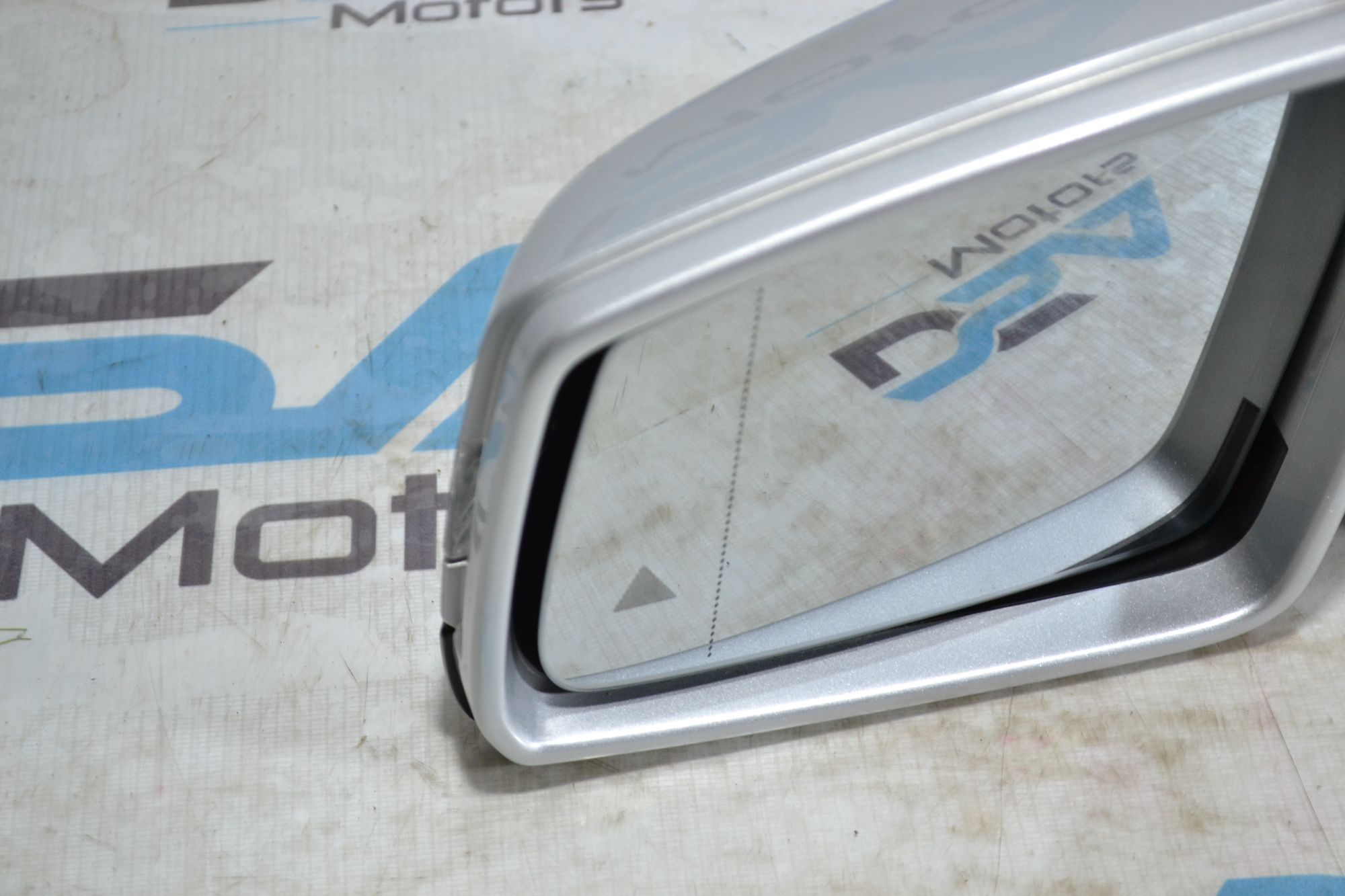 https://ycs.partsauto.market/partsauto-images/thmbs/userImages/b7628e092085f1f91467af1afb6e7630/part/19021acf-c73f-4f20-9a69-a0248926a339_1784093161188.jpg