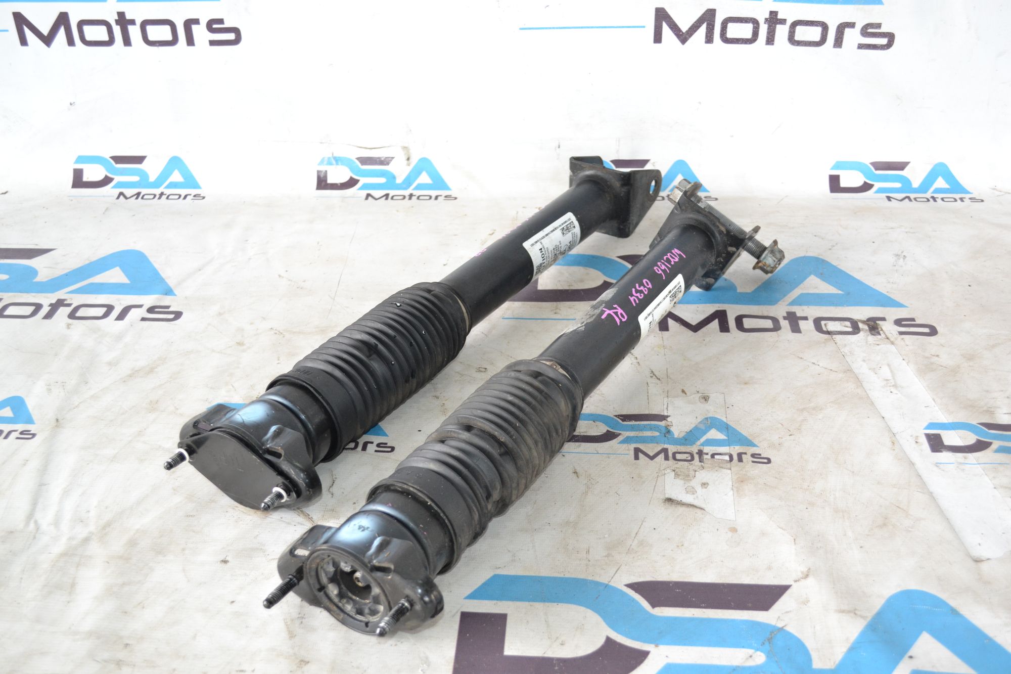 https://ycs.partsauto.market/partsauto-images/thmbs/userImages/b7628e092085f1f91467af1afb6e7630/part/1910dfde-4b7a-4601-a57a-d8affdf7451a_1785147111772.jpg