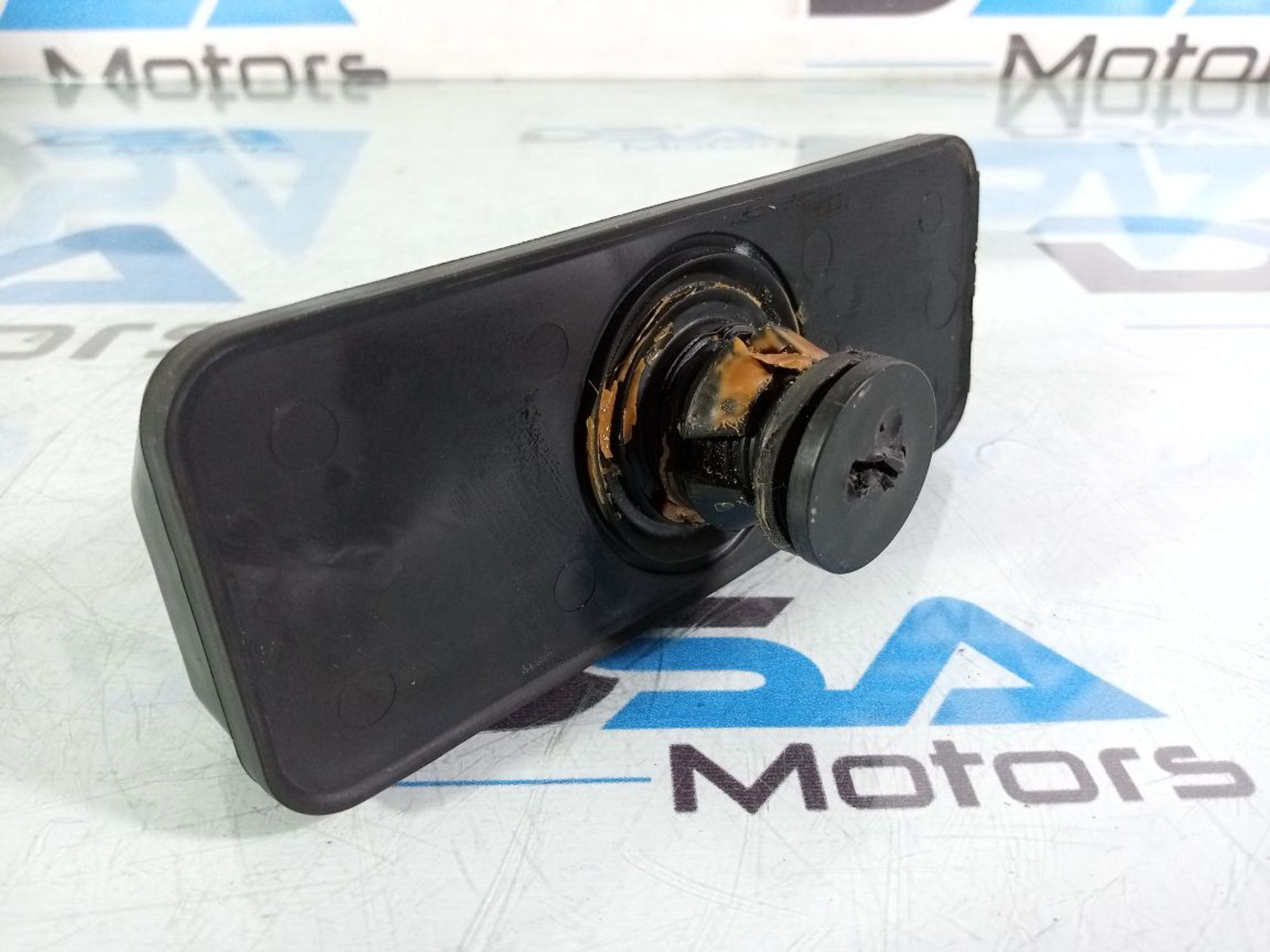 https://ycs.partsauto.market/partsauto-images/thmbs/userImages/b7628e092085f1f91467af1afb6e7630/part/19390a29-7670-48c3-b3af-06924427758c_1738847408550.jpg