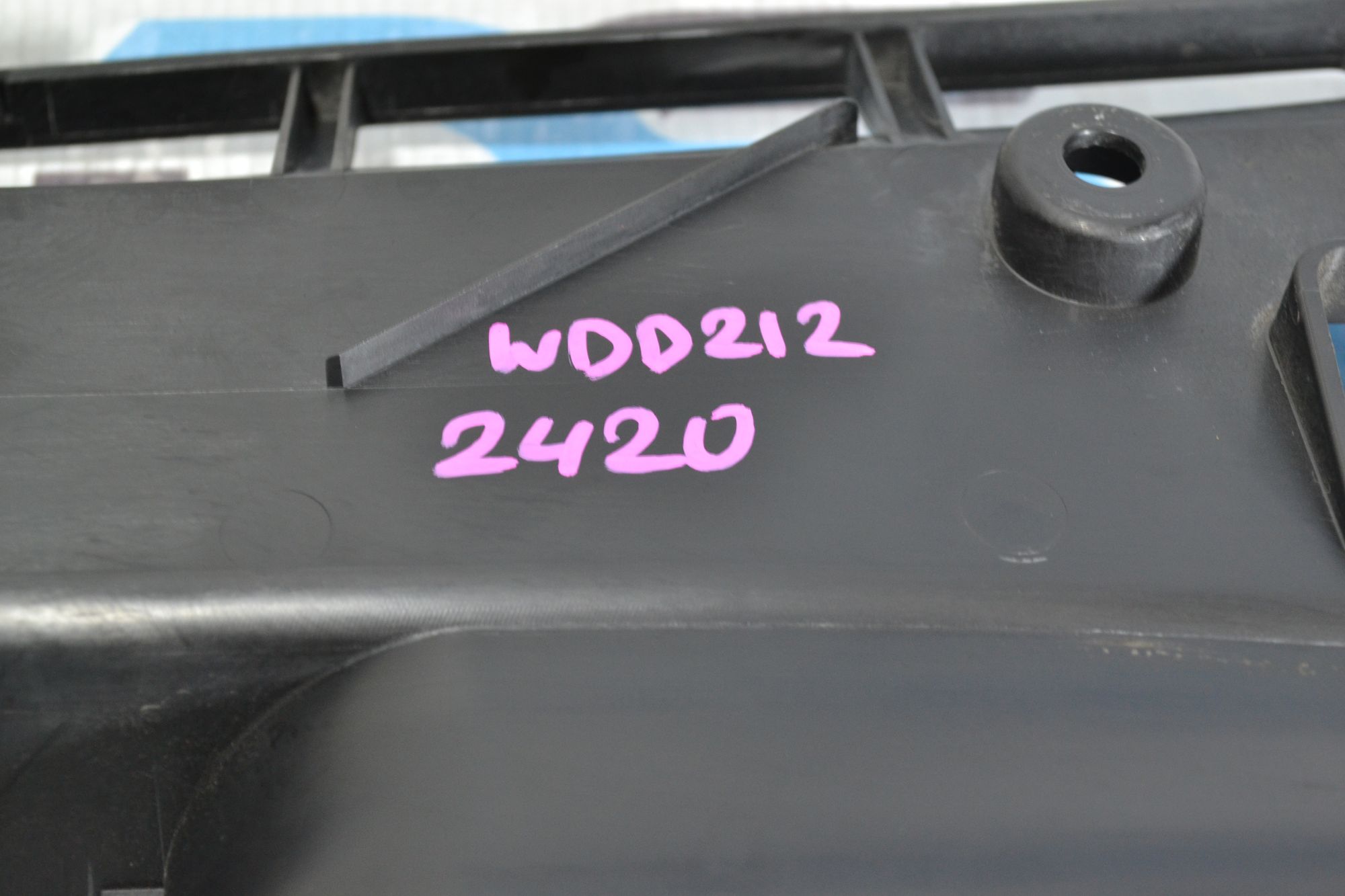https://ycs.partsauto.market/partsauto-images/thmbs/userImages/b7628e092085f1f91467af1afb6e7630/part/193e47f1-f454-412e-8e13-465994a5454d_1779890888582.jpg