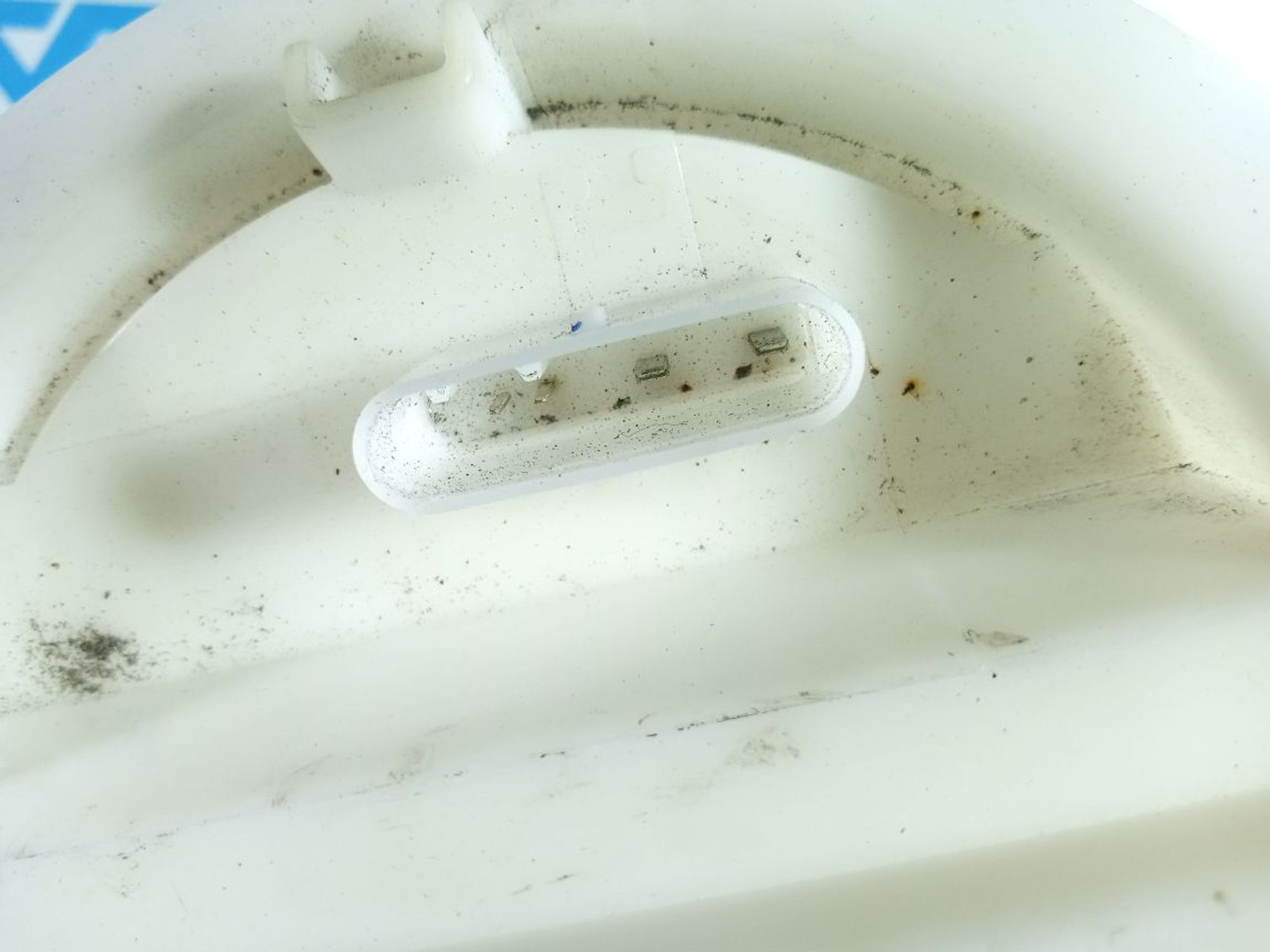 https://ycs.partsauto.market/partsauto-images/thmbs/userImages/b7628e092085f1f91467af1afb6e7630/part/19ab9a64-2f01-401d-949b-0f059d3d0e4d_1747057965665.jpg