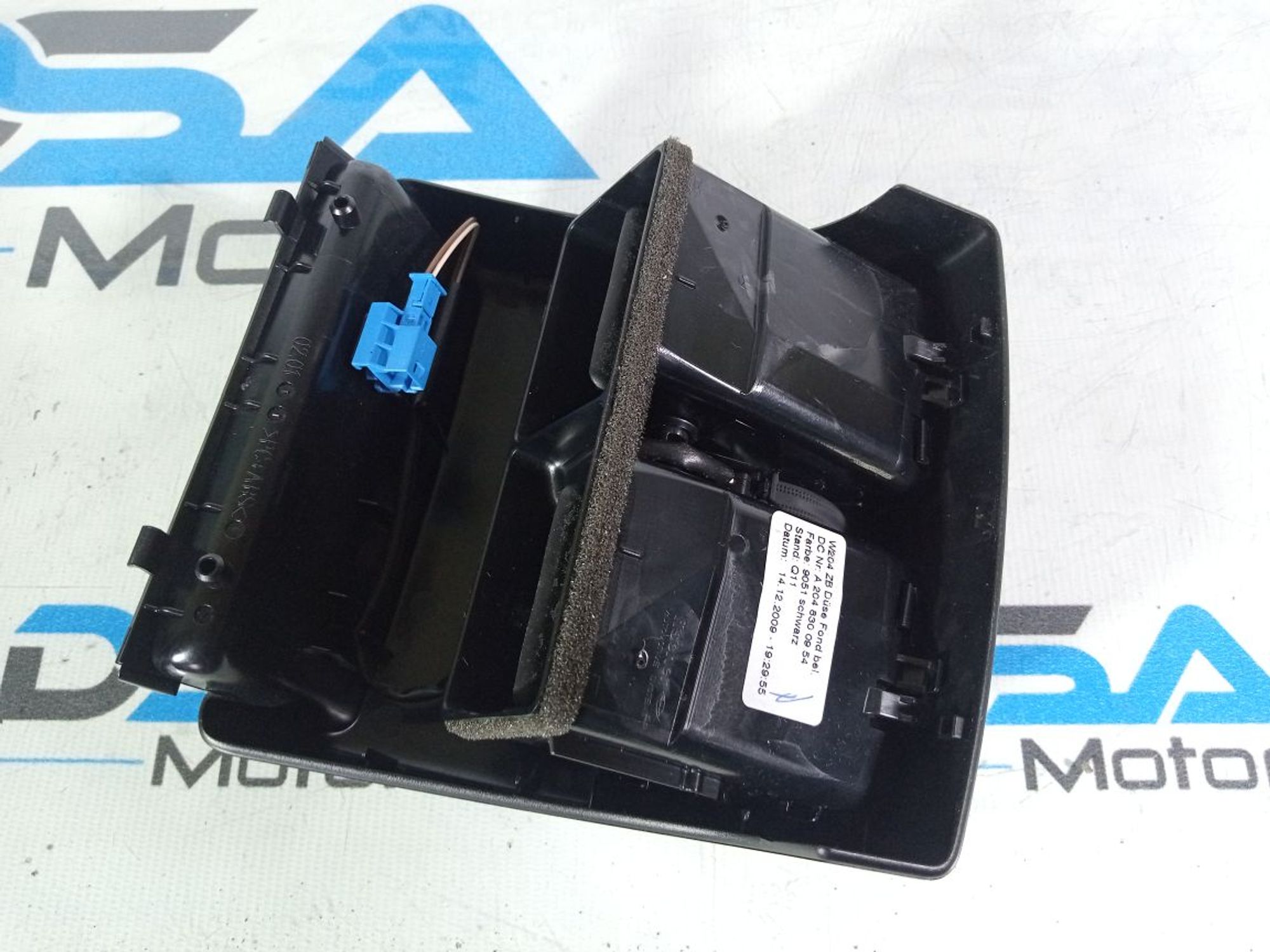 https://ycs.partsauto.market/partsauto-images/thmbs/userImages/b7628e092085f1f91467af1afb6e7630/part/19b80f0a-42c7-4e8a-928d-c4f903513364_1741685589295.jpg