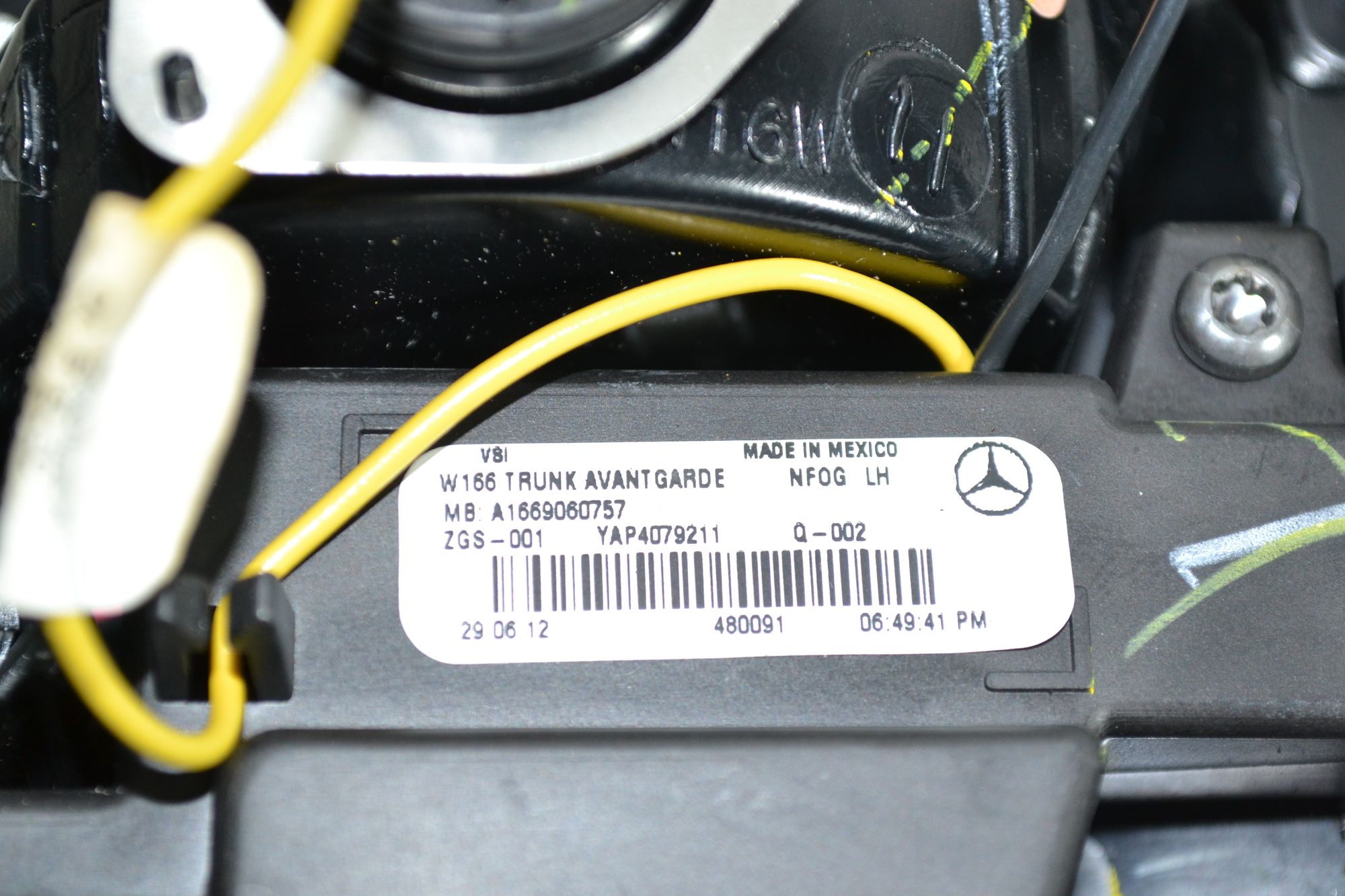 https://ycs.partsauto.market/partsauto-images/thmbs/userImages/b7628e092085f1f91467af1afb6e7630/part/19d5c73a-a639-4bc2-905f-113adcadc0ca_1784529479876.jpg