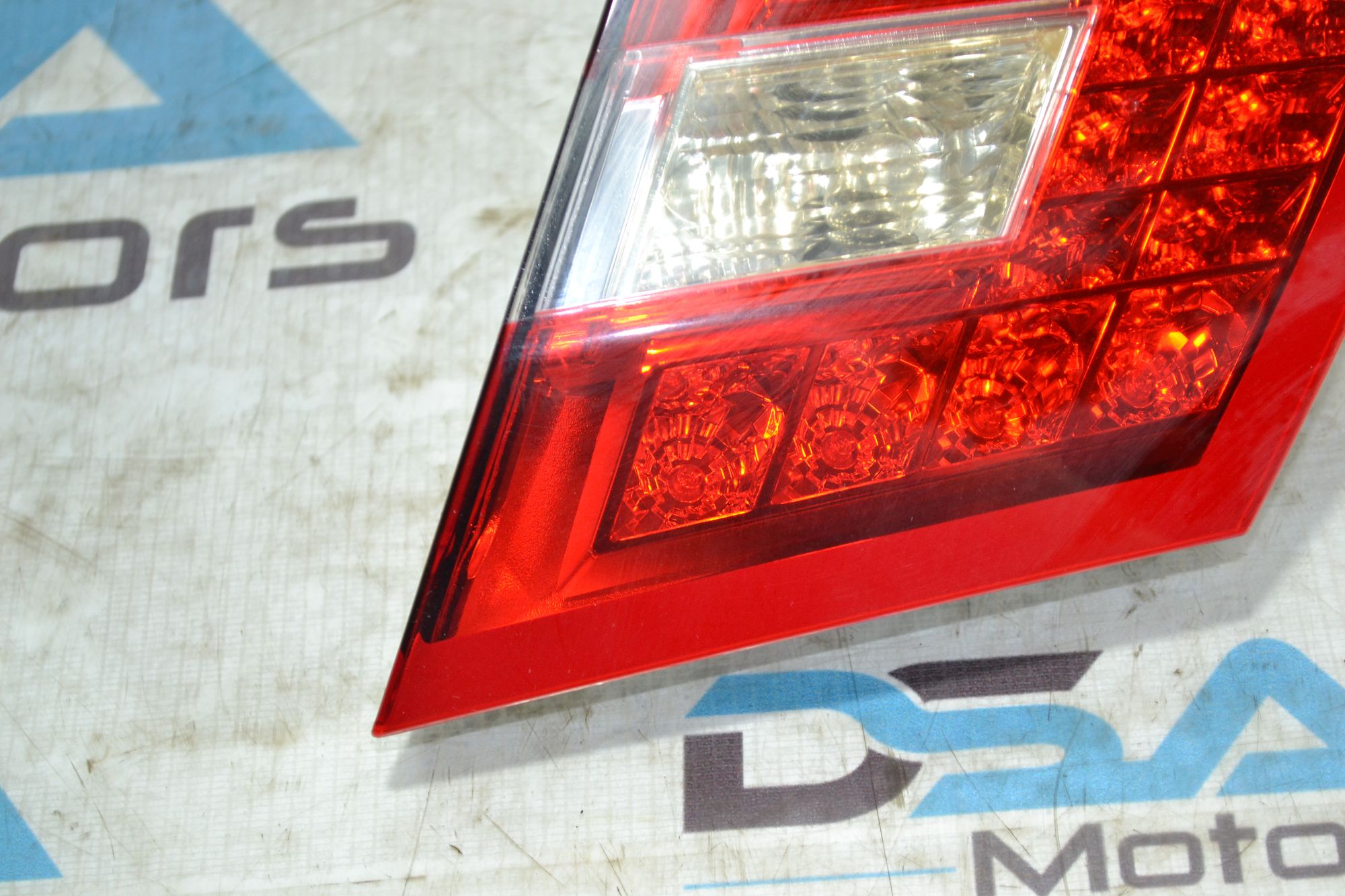 https://ycs.partsauto.market/partsauto-images/thmbs/userImages/b7628e092085f1f91467af1afb6e7630/part/1a5fa240-e98c-48e3-9e21-05a42a459342_1784529072780.jpg