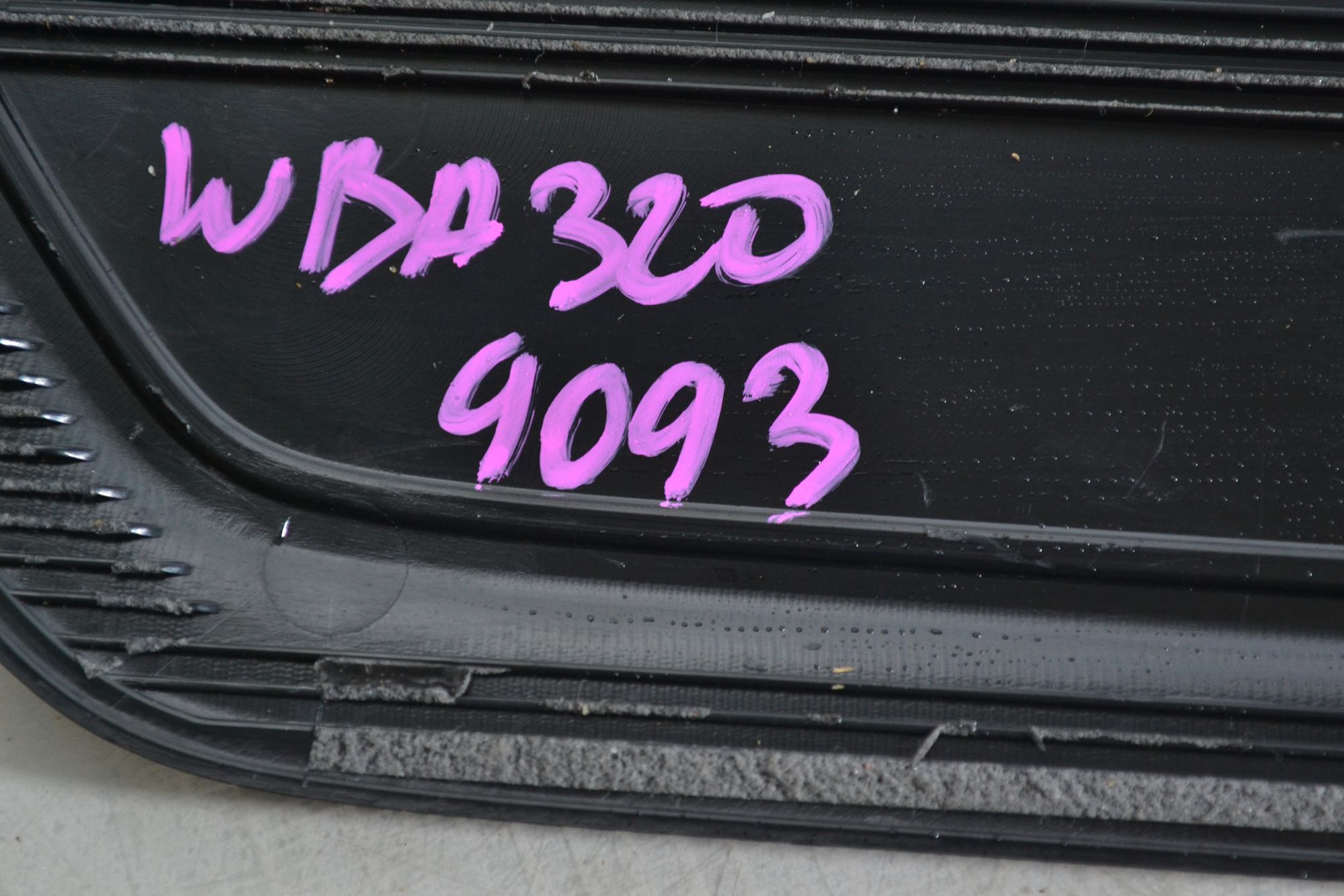https://ycs.partsauto.market/partsauto-images/thmbs/userImages/b7628e092085f1f91467af1afb6e7630/part/1adda165-631e-4e04-8121-efc62913fb0b_1780404152551.jpg