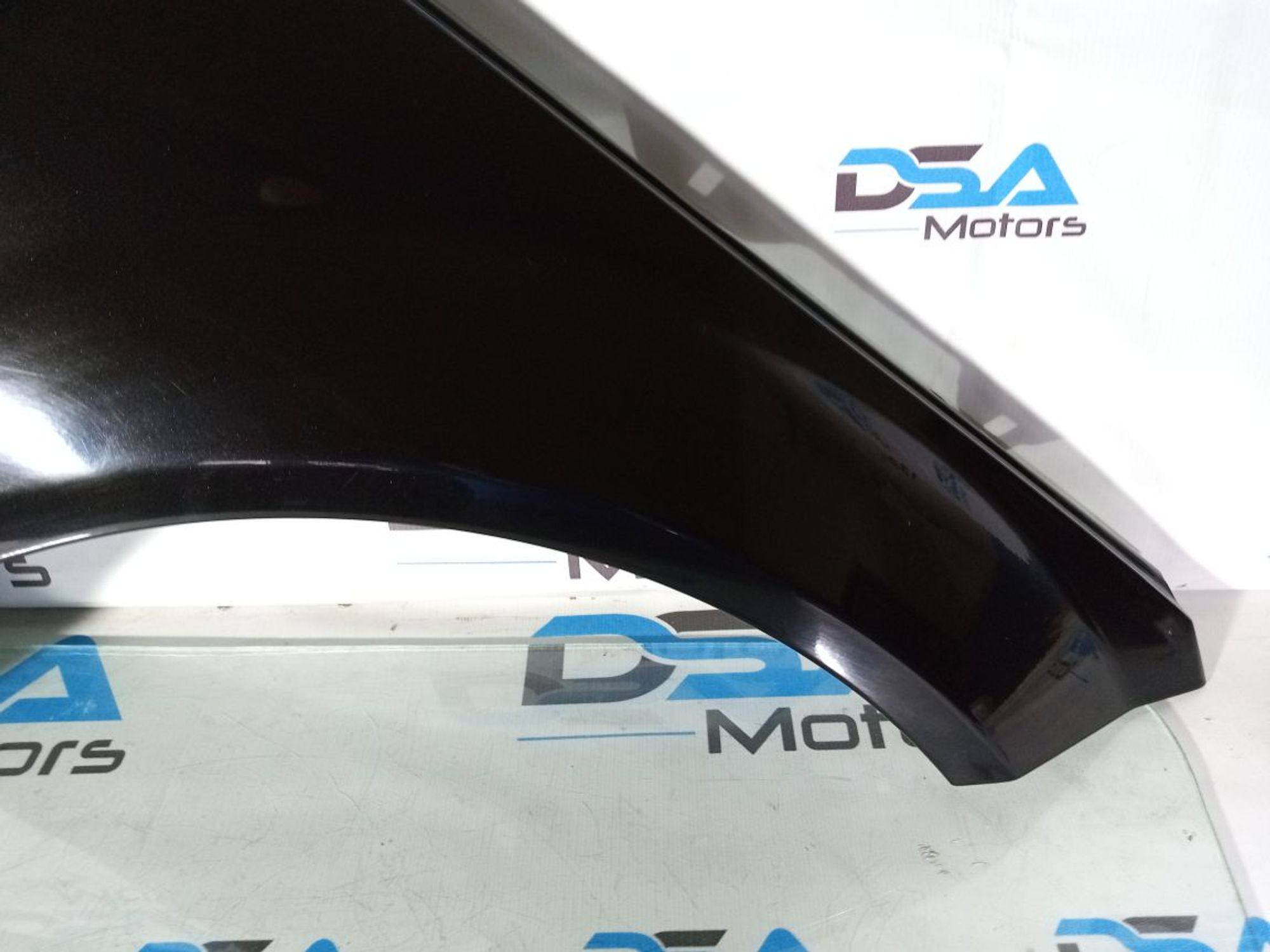 https://ycs.partsauto.market/partsauto-images/thmbs/userImages/b7628e092085f1f91467af1afb6e7630/part/1ae12654-5ebe-412a-89dd-2f8e91781fe4_1745843432751.jpg