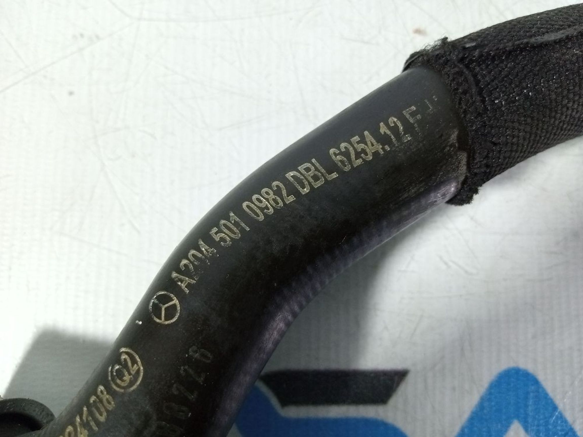 https://ycs.partsauto.market/partsauto-images/thmbs/userImages/b7628e092085f1f91467af1afb6e7630/part/1b48e4e8-f71c-408c-965e-986acd874ae2_1742646567620.jpg