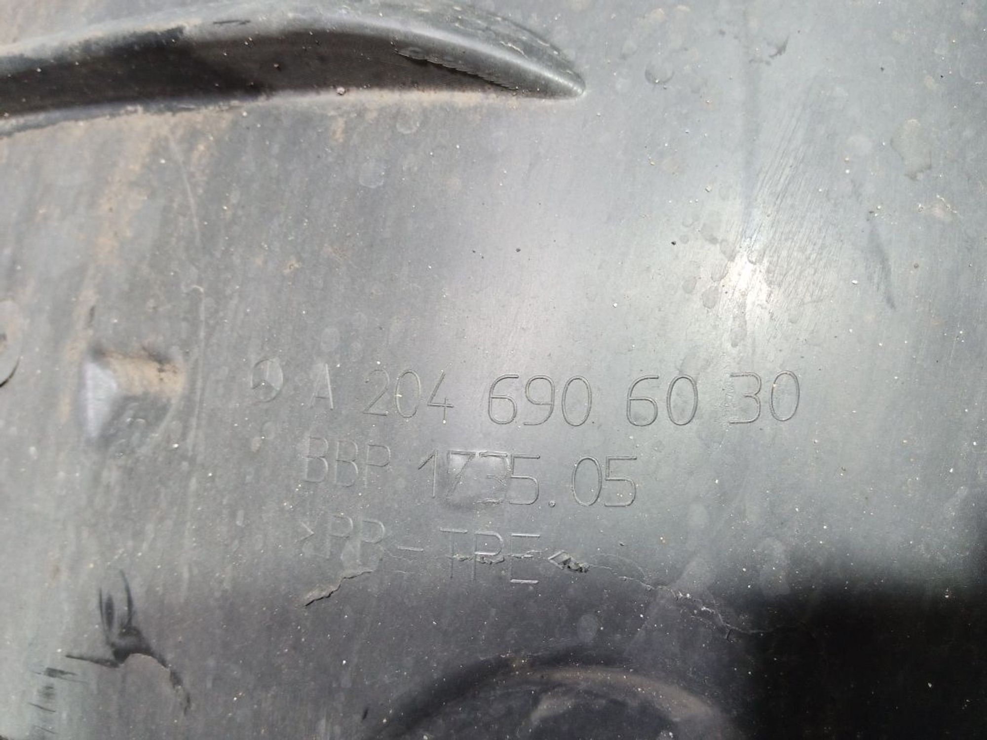 https://ycs.partsauto.market/partsauto-images/thmbs/userImages/b7628e092085f1f91467af1afb6e7630/part/1b6e6dff-3f2e-4b5f-aab8-856271bfbb8e_1747758537770.jpg