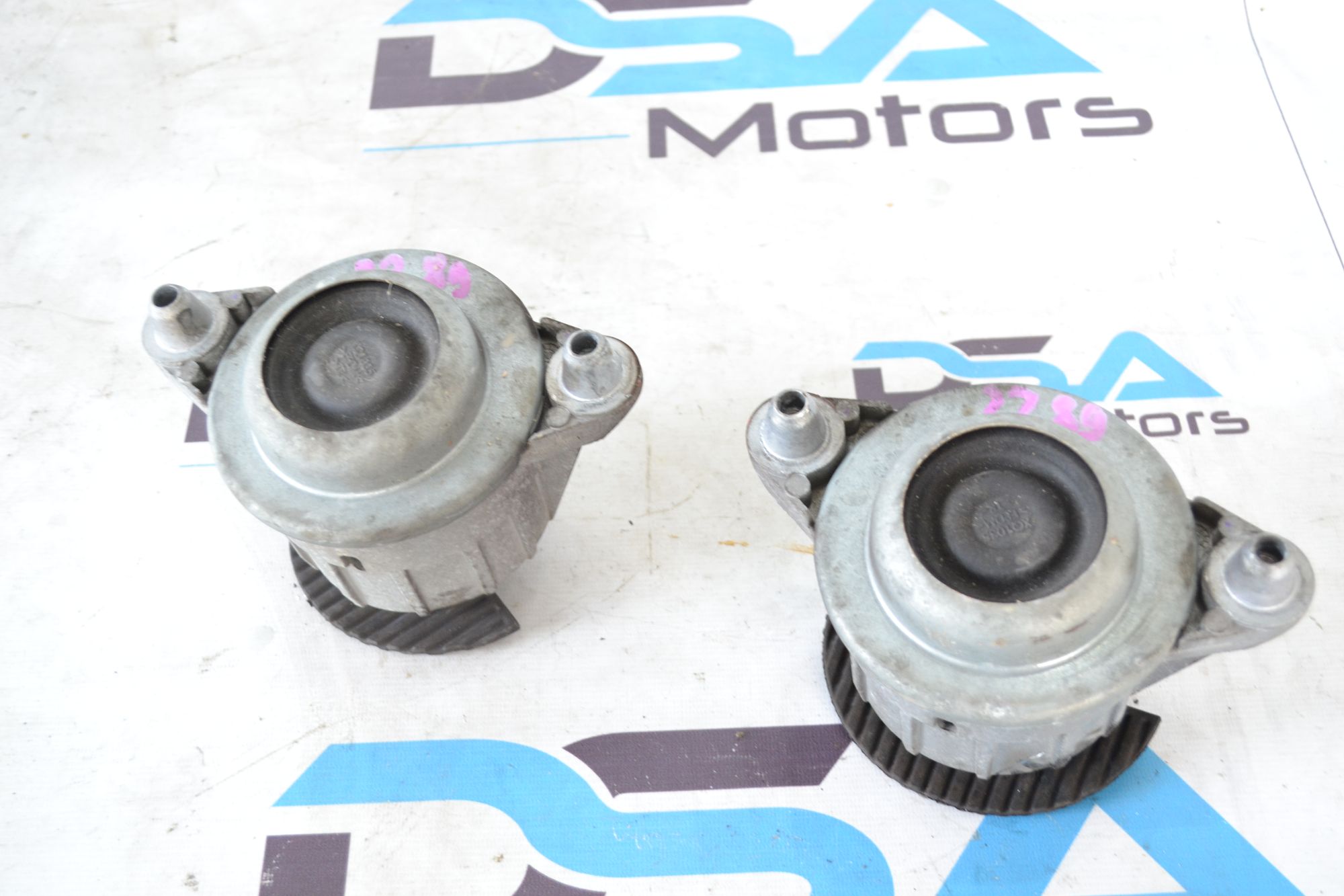 https://ycs.partsauto.market/partsauto-images/thmbs/userImages/b7628e092085f1f91467af1afb6e7630/part/1bbd2e51-46ff-471b-8f51-eea7ceb2b913_1785311811987.jpg