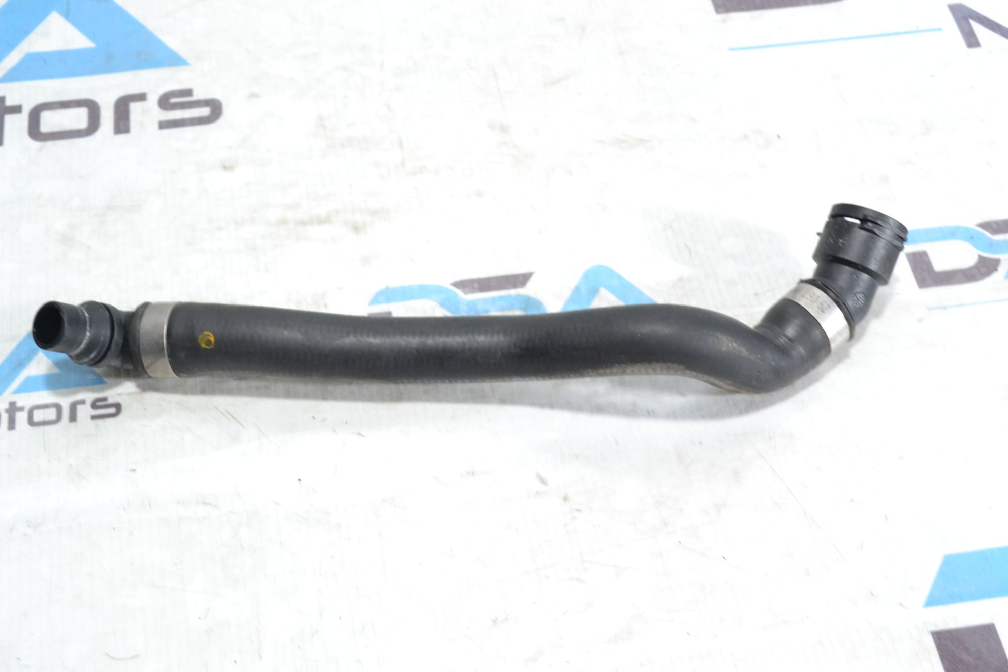 https://ycs.partsauto.market/partsauto-images/thmbs/userImages/b7628e092085f1f91467af1afb6e7630/part/1c0c924d-9ab8-411d-8eca-ffb380121681_1780559692099.jpg