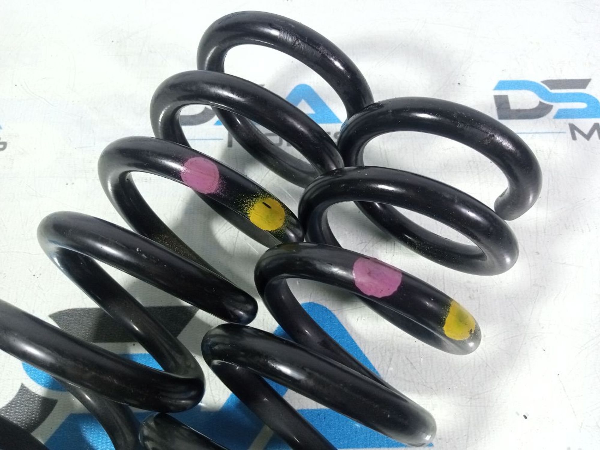 https://ycs.partsauto.market/partsauto-images/thmbs/userImages/b7628e092085f1f91467af1afb6e7630/part/1cc24233-f7a9-4296-ade1-c741b07752ac_1743088173693.jpg