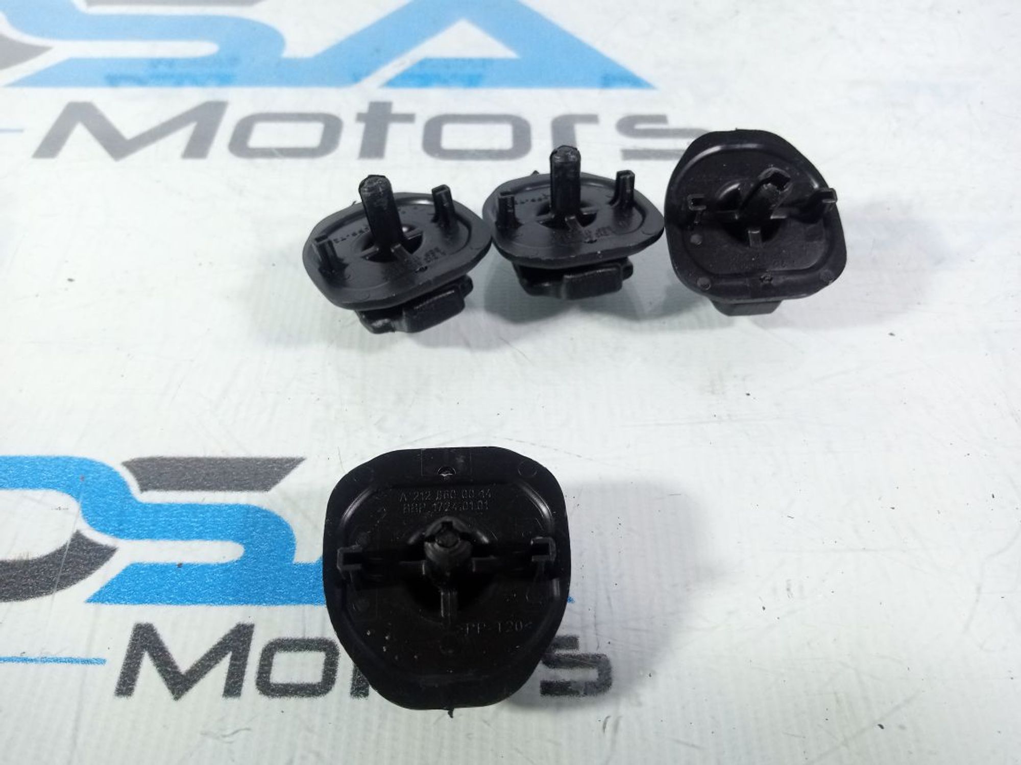 https://ycs.partsauto.market/partsauto-images/thmbs/userImages/b7628e092085f1f91467af1afb6e7630/part/1d3d995f-cdbf-4adb-b99a-f39a7d16d56d_1740581357444.jpg