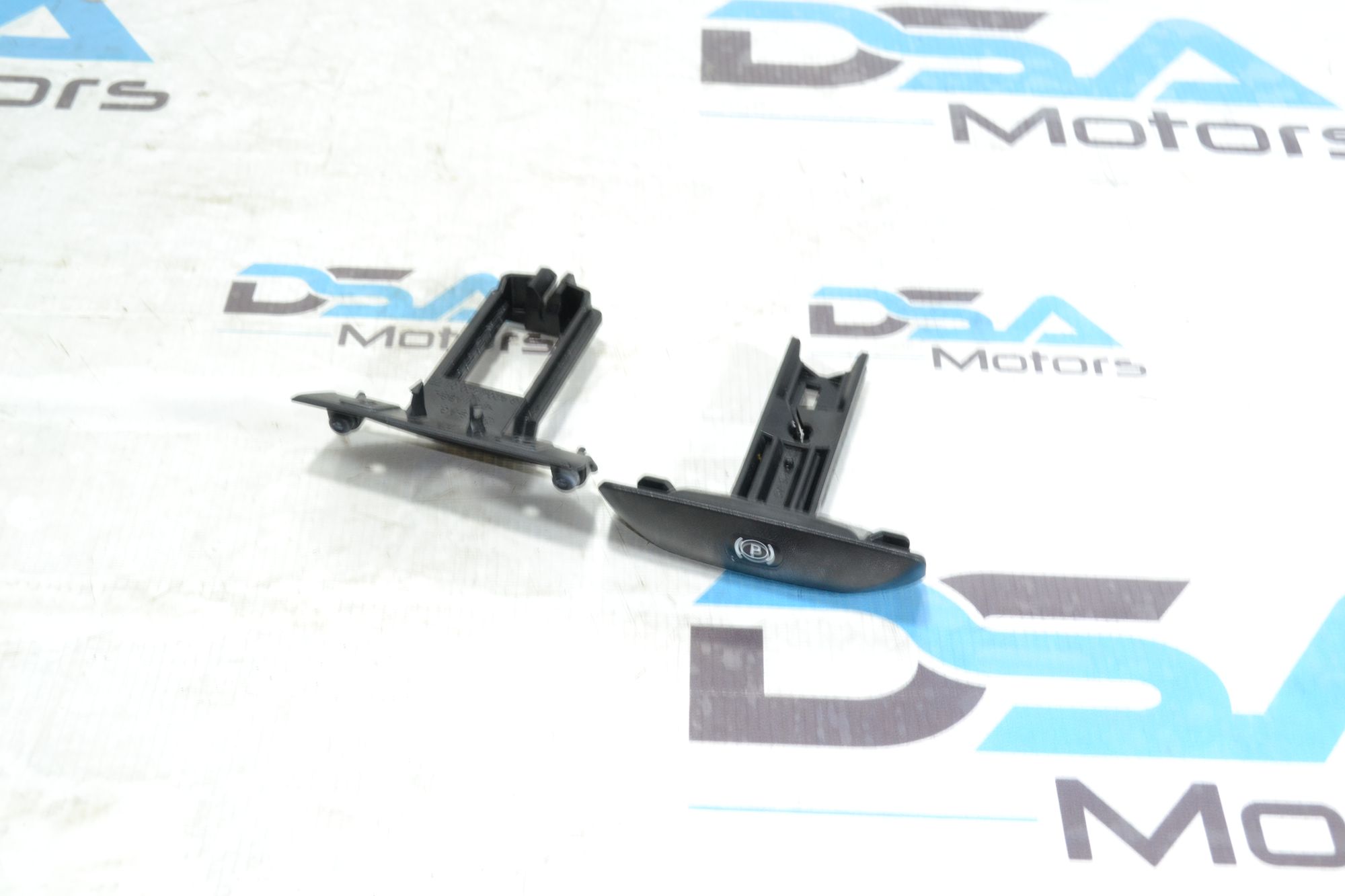 https://ycs.partsauto.market/partsauto-images/thmbs/userImages/b7628e092085f1f91467af1afb6e7630/part/1d60ae2a-3d8a-4183-aad8-661439047681_1780990124925.jpg