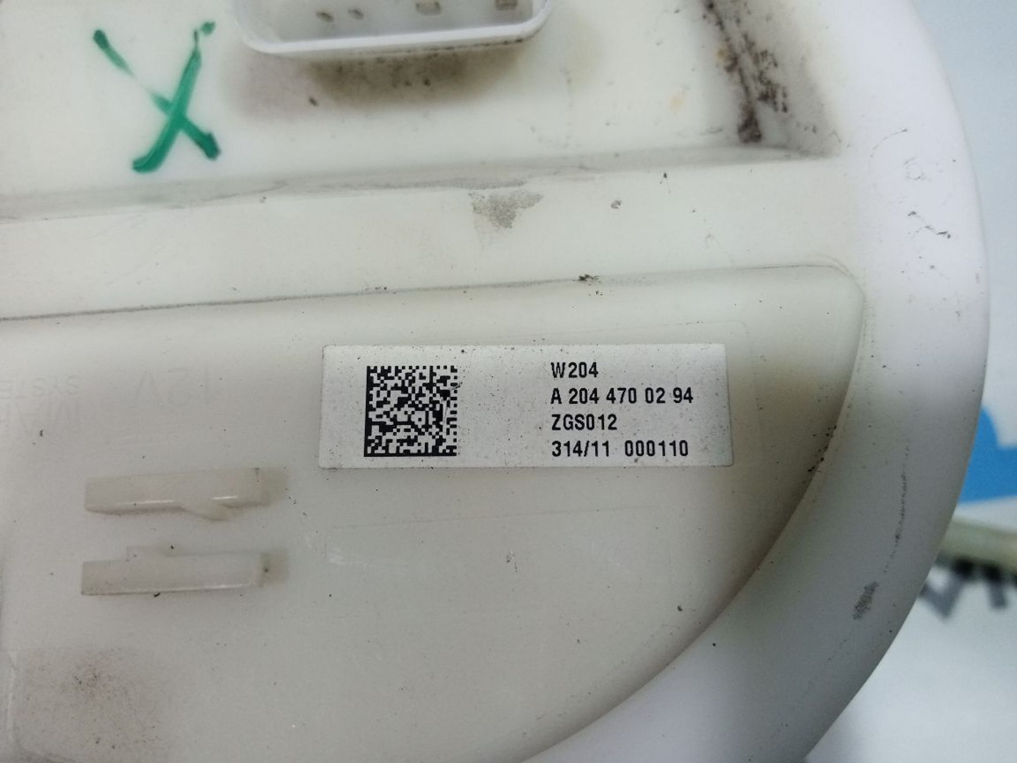 https://ycs.partsauto.market/partsauto-images/thmbs/userImages/b7628e092085f1f91467af1afb6e7630/part/1d856220-c61a-4714-848c-3db9886bc254_1747848307648.jpg
