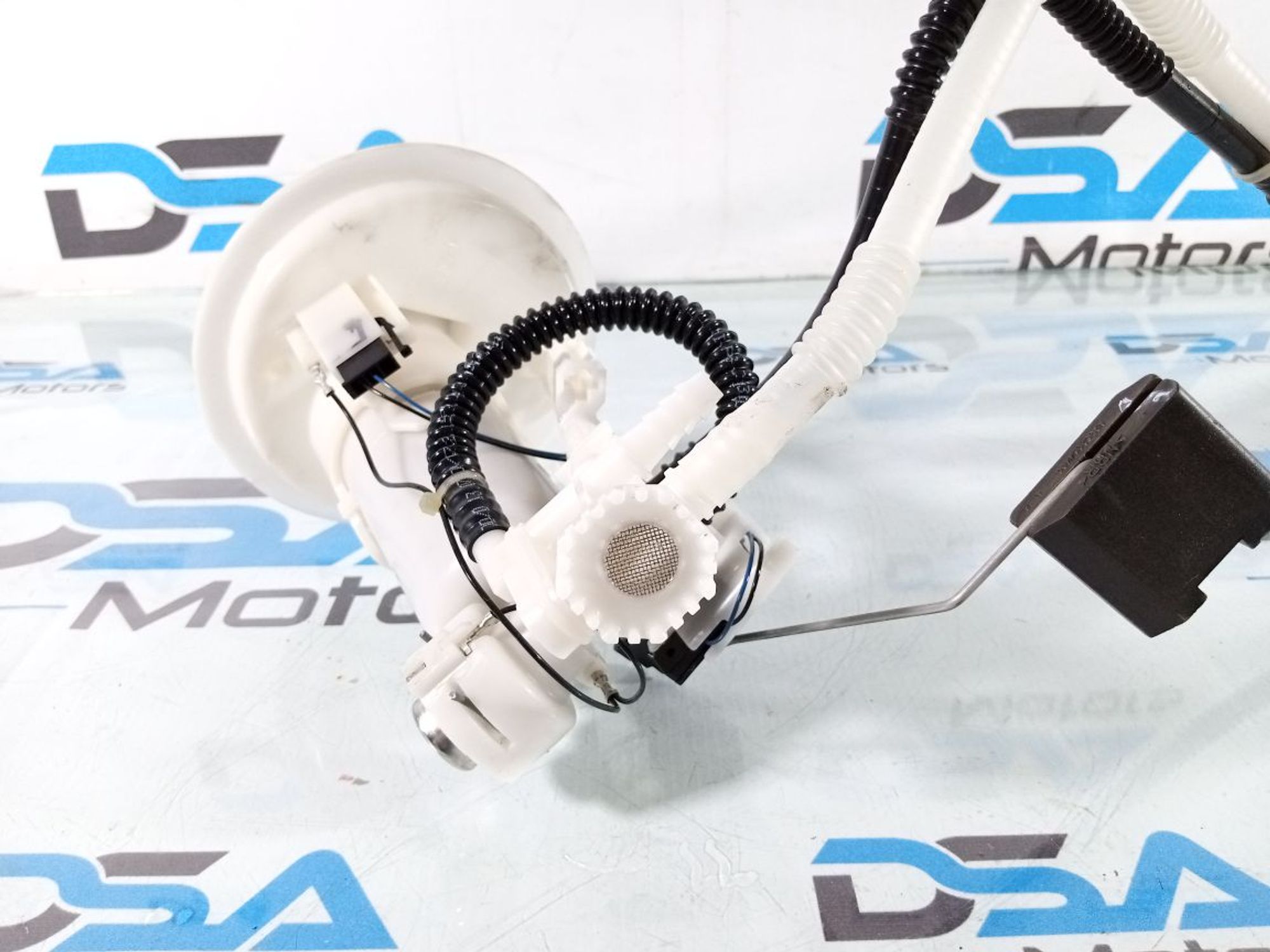 https://ycs.partsauto.market/partsauto-images/thmbs/userImages/b7628e092085f1f91467af1afb6e7630/part/1d8e5cfa-4e18-4a29-b8af-2ea5790bd40d_1721634096150.jpg