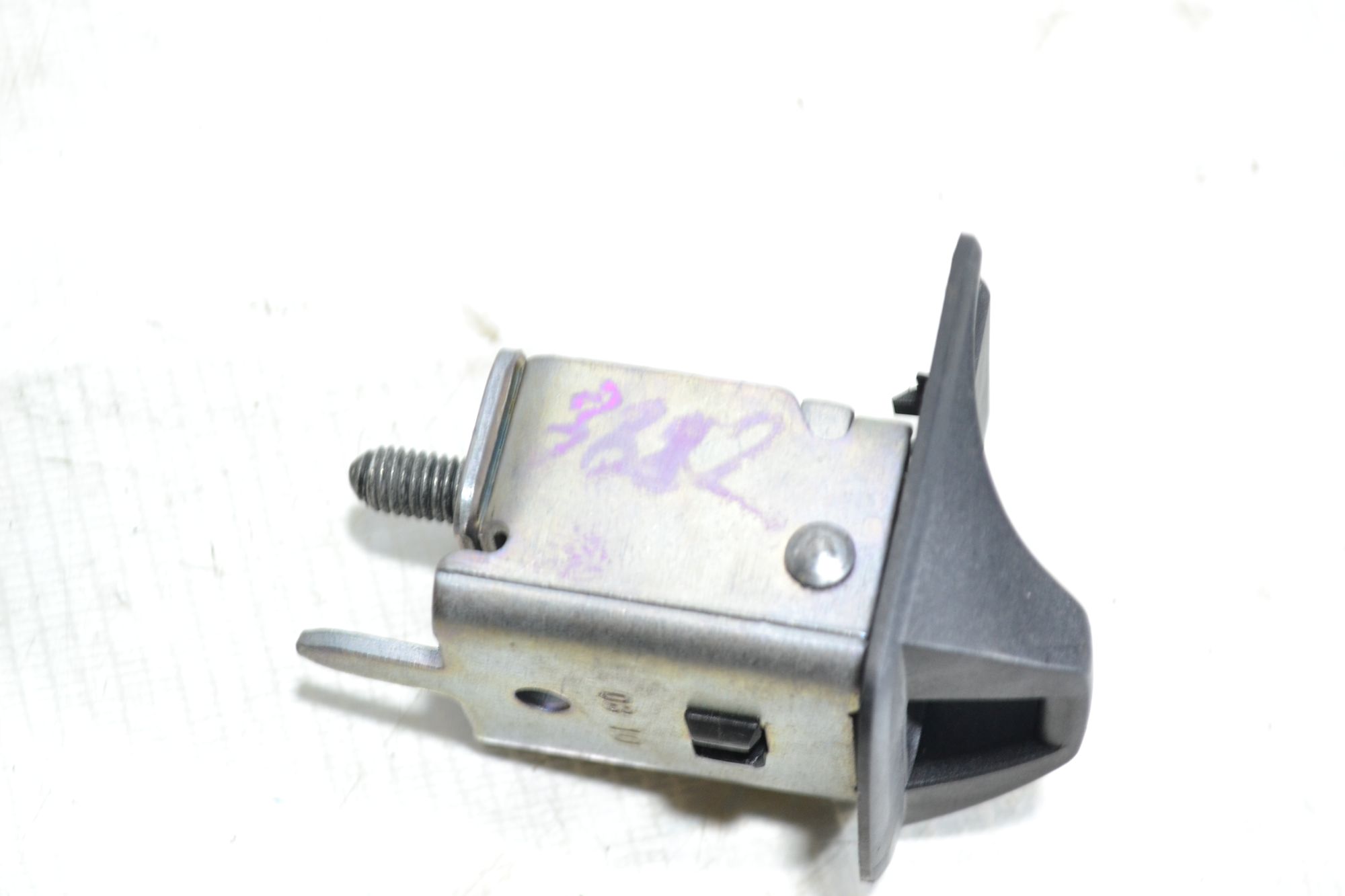 https://ycs.partsauto.market/partsauto-images/thmbs/userImages/b7628e092085f1f91467af1afb6e7630/part/1d9121e2-8180-4601-ba88-850e7910a3ce_1781607277882.jpg