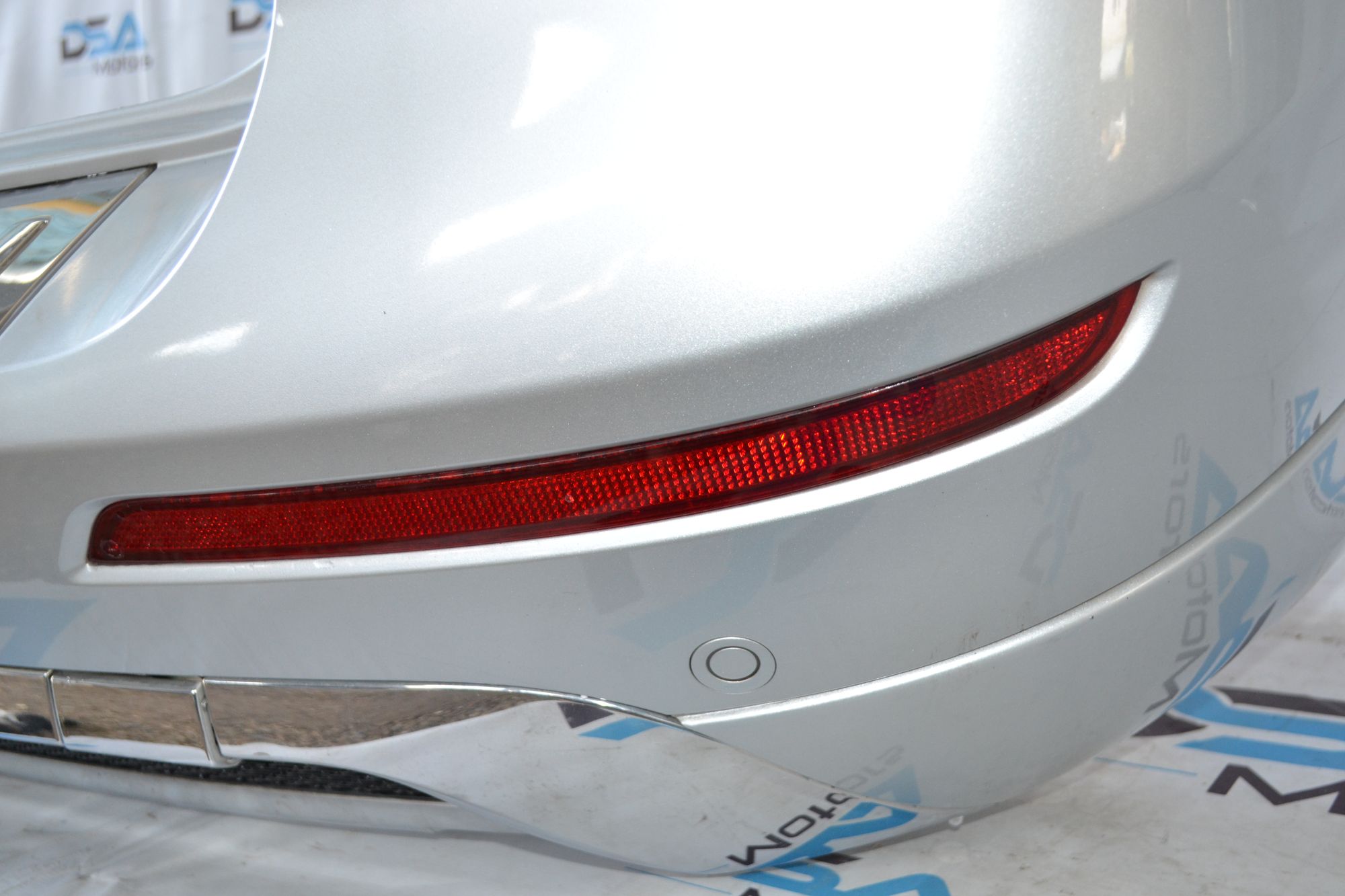 https://ycs.partsauto.market/partsauto-images/thmbs/userImages/b7628e092085f1f91467af1afb6e7630/part/1da3bdb9-37e1-44e9-8fa9-c79809b62142_1784525872174.jpg