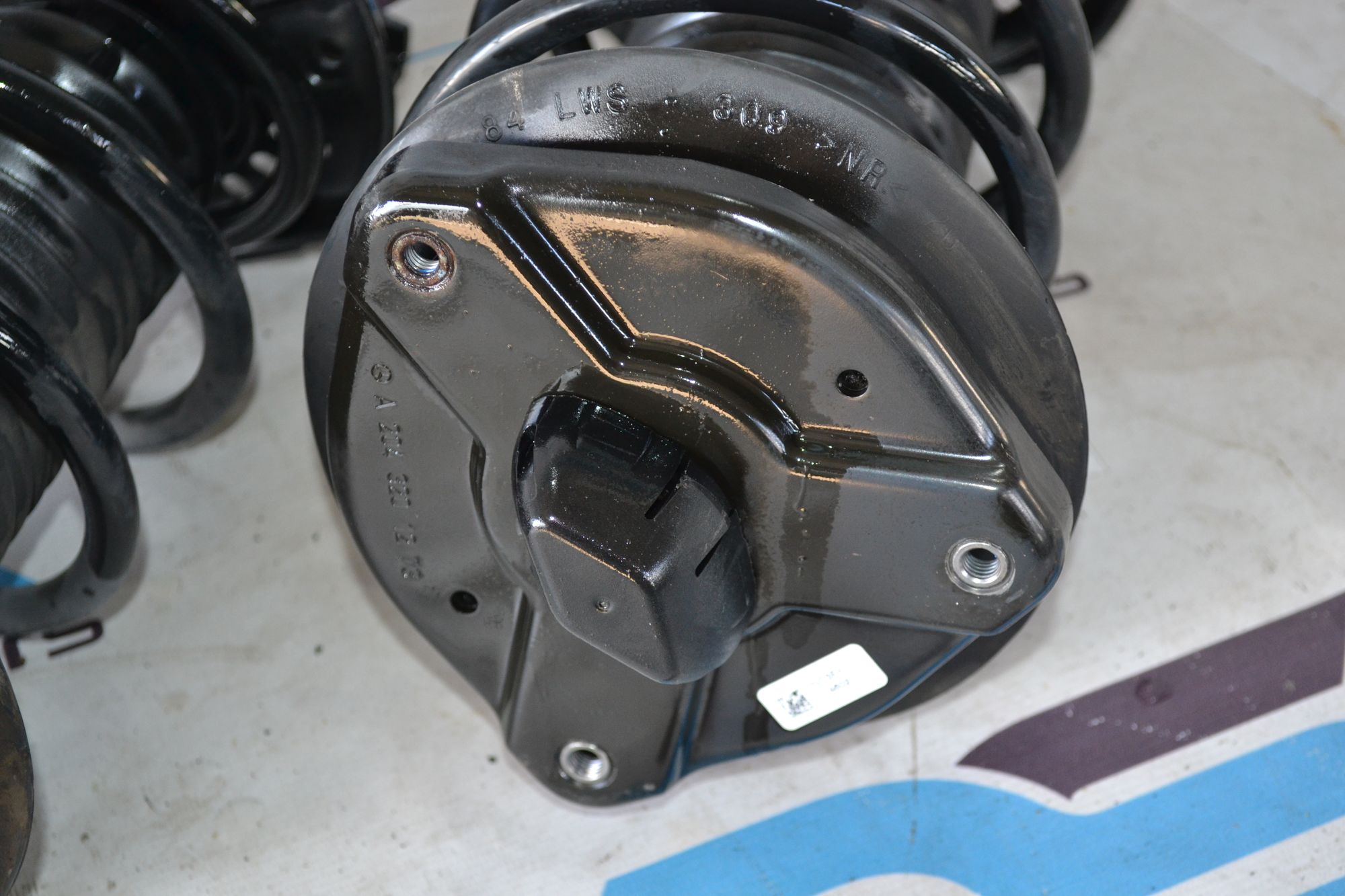https://ycs.partsauto.market/partsauto-images/thmbs/userImages/b7628e092085f1f91467af1afb6e7630/part/1deefa5e-8ec6-461b-9a53-5d88529137a9_1785139742269.jpg