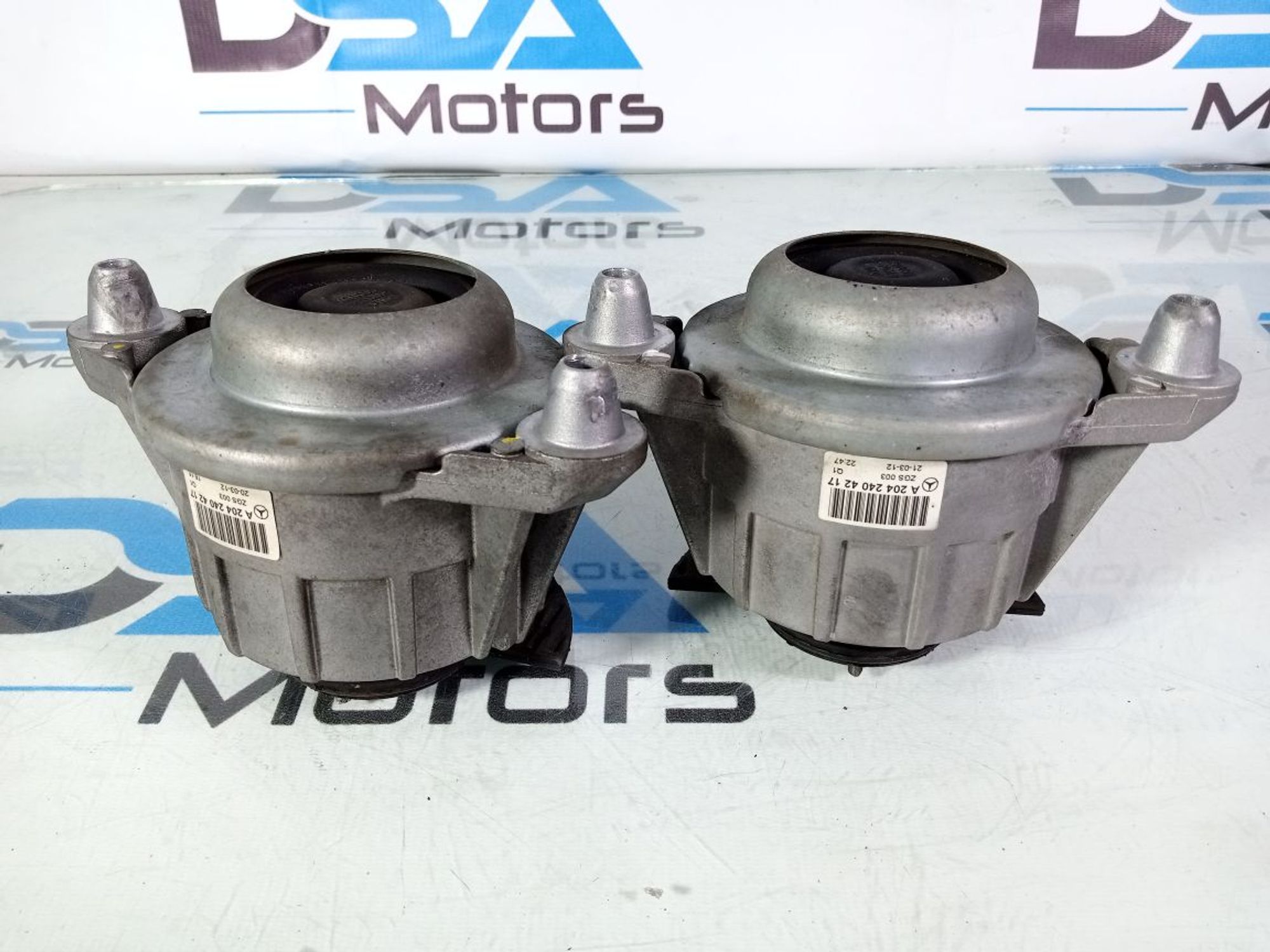 https://ycs.partsauto.market/partsauto-images/thmbs/userImages/b7628e092085f1f91467af1afb6e7630/part/1e0d1ae2-0662-40f8-819e-bccca004b347_1740822725273.jpg