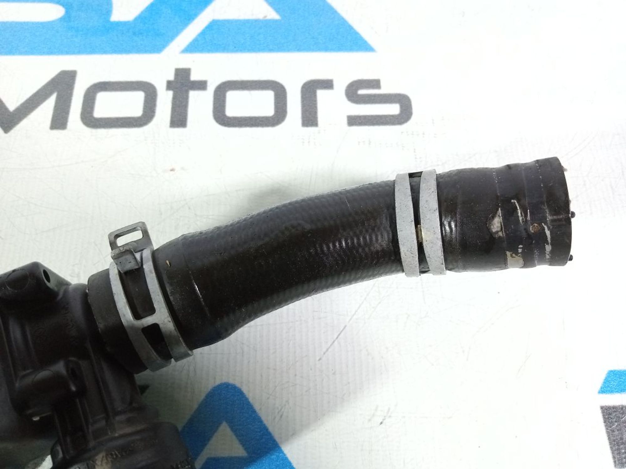 https://ycs.partsauto.market/partsauto-images/thmbs/userImages/b7628e092085f1f91467af1afb6e7630/part/1e2f79f9-c746-4e38-919f-12540fb913d3_1742643516386.jpg