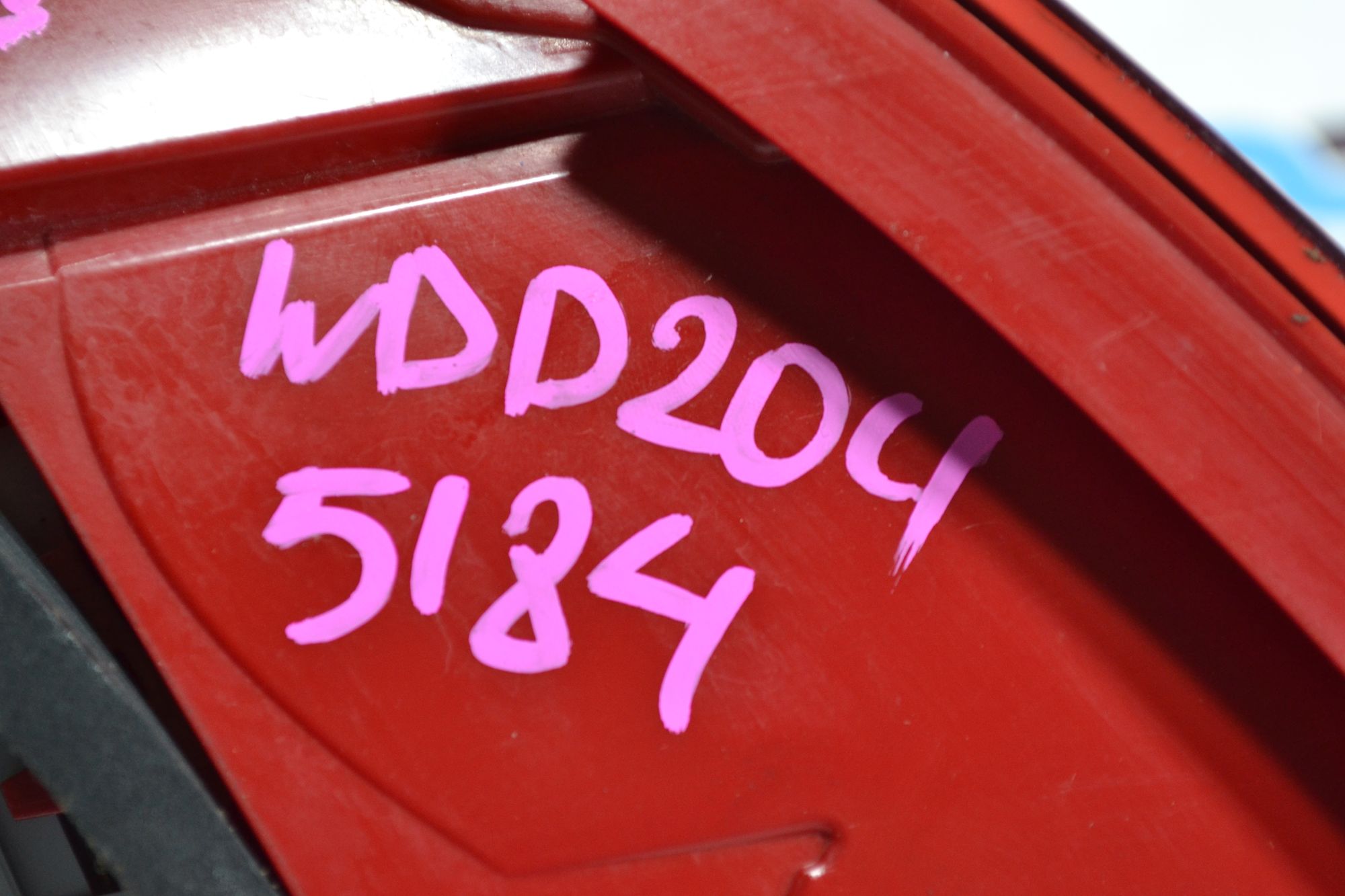 https://ycs.partsauto.market/partsauto-images/thmbs/userImages/b7628e092085f1f91467af1afb6e7630/part/1f61fc6e-0037-47d5-ac9a-2a02e51188aa_1779797470300.jpg