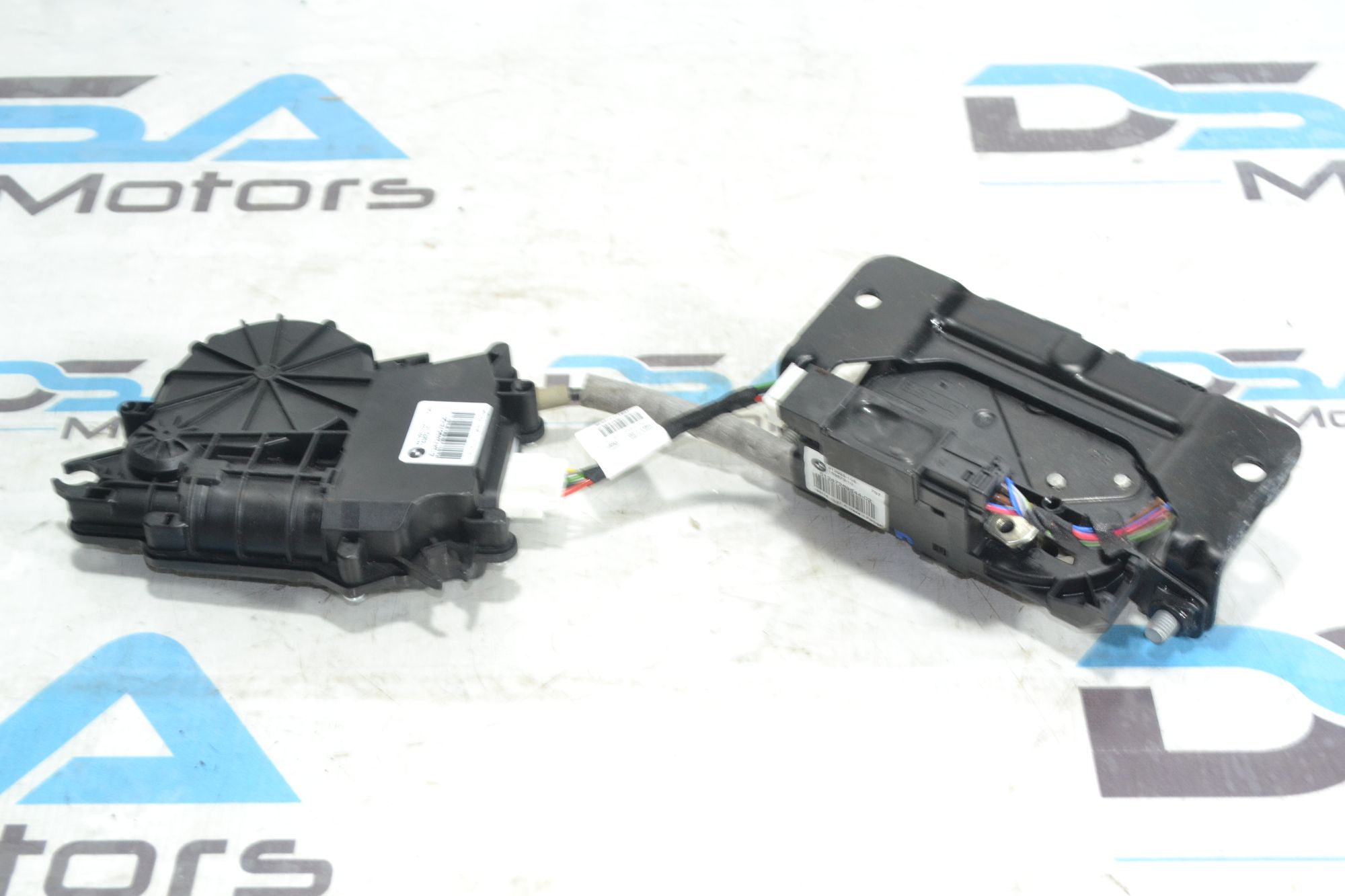 https://ycs.partsauto.market/partsauto-images/thmbs/userImages/b7628e092085f1f91467af1afb6e7630/part/1fb76847-eb1c-4024-b6f7-6482dacfb485_1781093002737.jpg