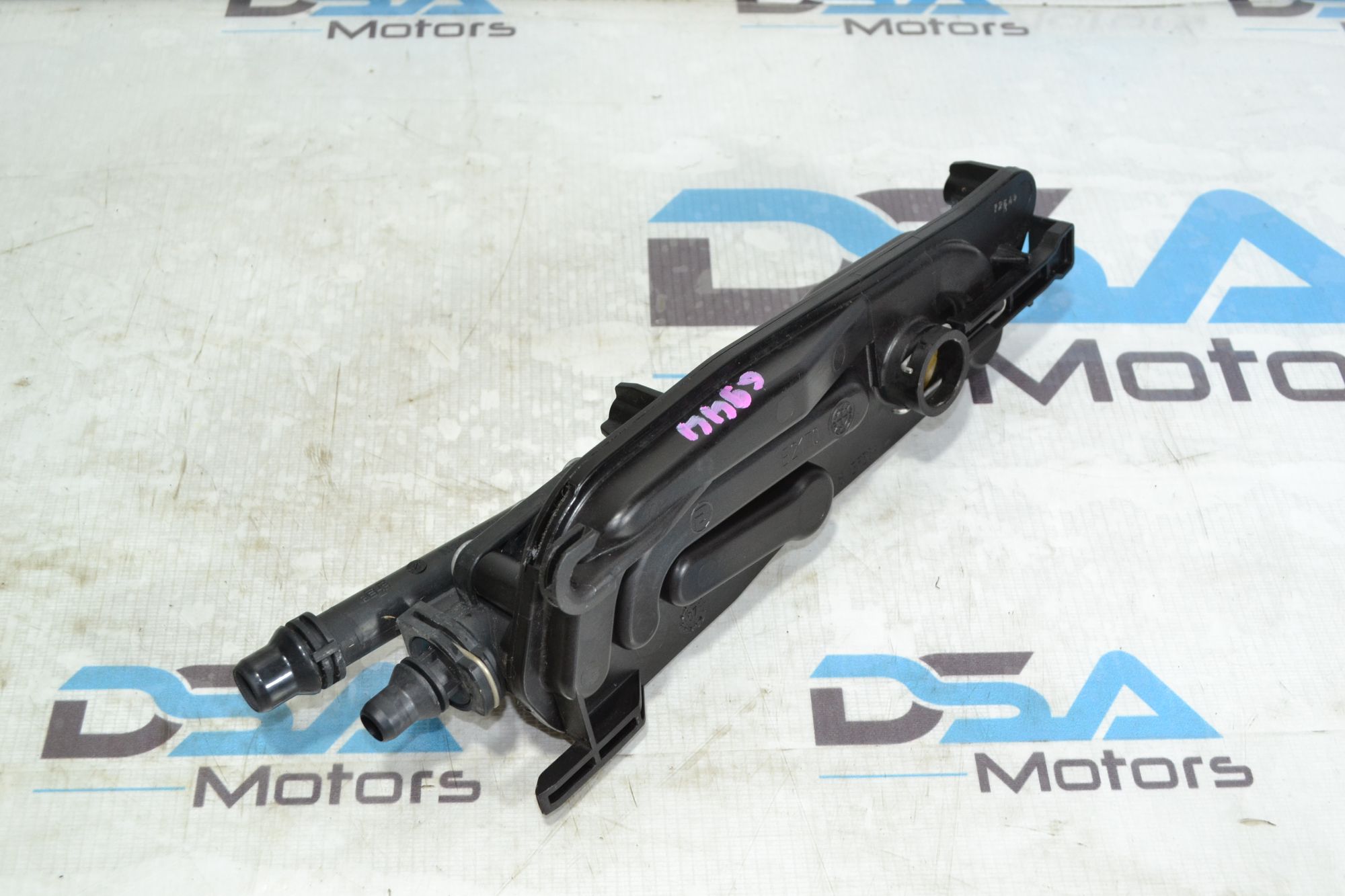 https://ycs.partsauto.market/partsauto-images/thmbs/userImages/b7628e092085f1f91467af1afb6e7630/part/20edb4f4-bda8-4c48-9f95-745861124693_1781334298442.jpg
