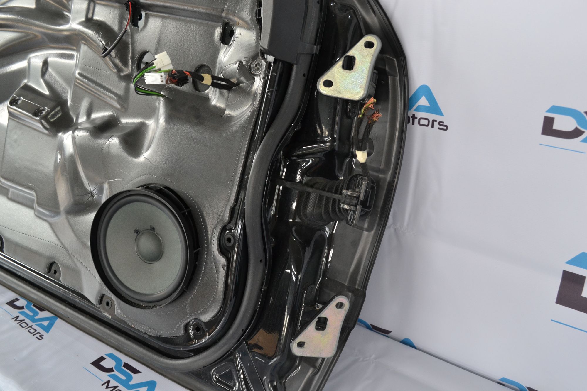https://ycs.partsauto.market/partsauto-images/thmbs/userImages/b7628e092085f1f91467af1afb6e7630/part/2162f05a-16e9-42df-95a1-d8ee3ba86547_1776866735835.jpg