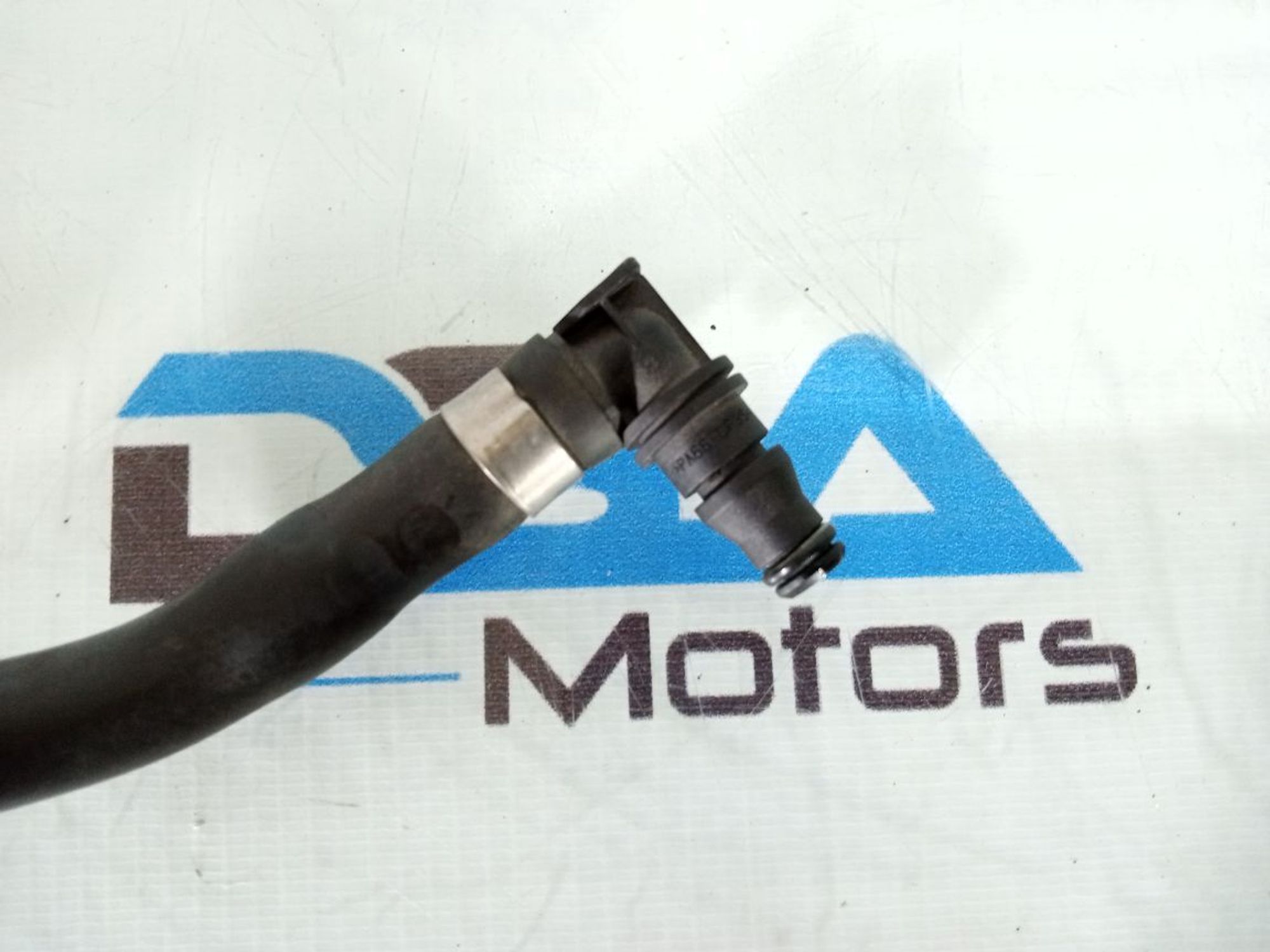 https://ycs.partsauto.market/partsauto-images/thmbs/userImages/b7628e092085f1f91467af1afb6e7630/part/21a3207c-4499-40c3-bf46-2261a4b6e9ae_1730900621101.jpg