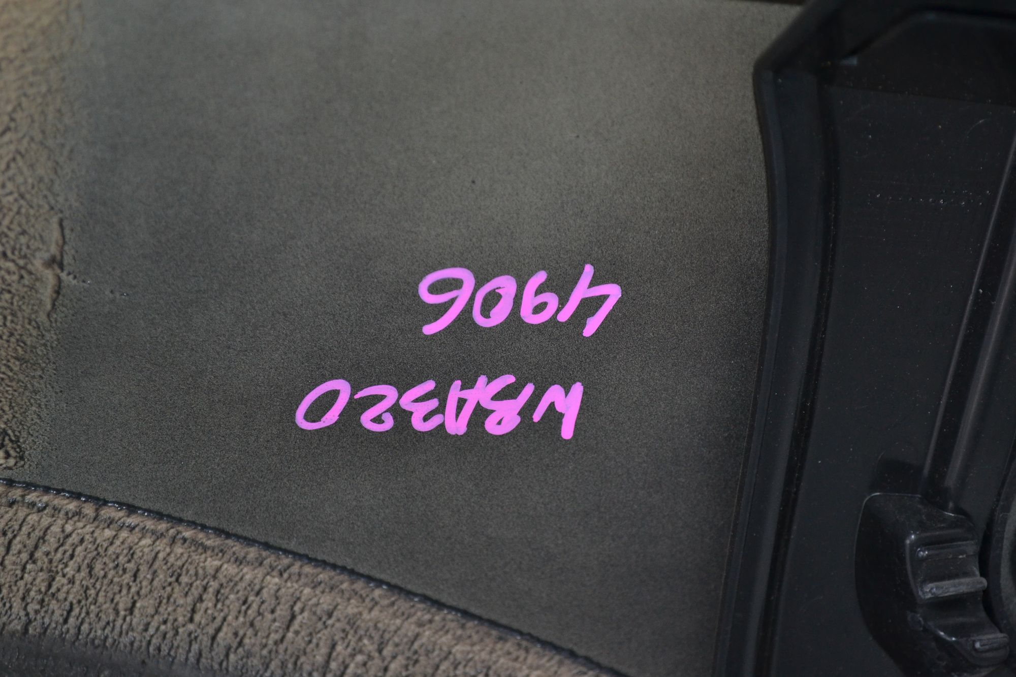 https://ycs.partsauto.market/partsauto-images/thmbs/userImages/b7628e092085f1f91467af1afb6e7630/part/2272eccb-3284-427d-a8e4-fc8f88d58882_1784118183814.jpg