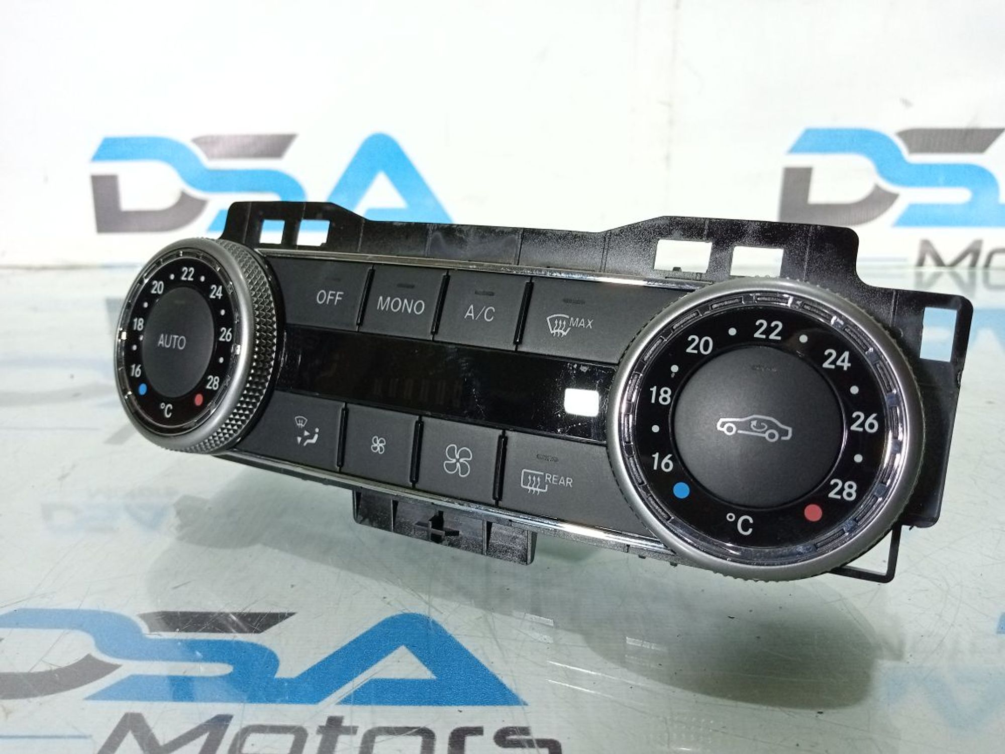 https://ycs.partsauto.market/partsauto-images/thmbs/userImages/b7628e092085f1f91467af1afb6e7630/part/229af9b4-af97-4a3b-bfbb-e8dc318c78a5_1730908023536.jpg