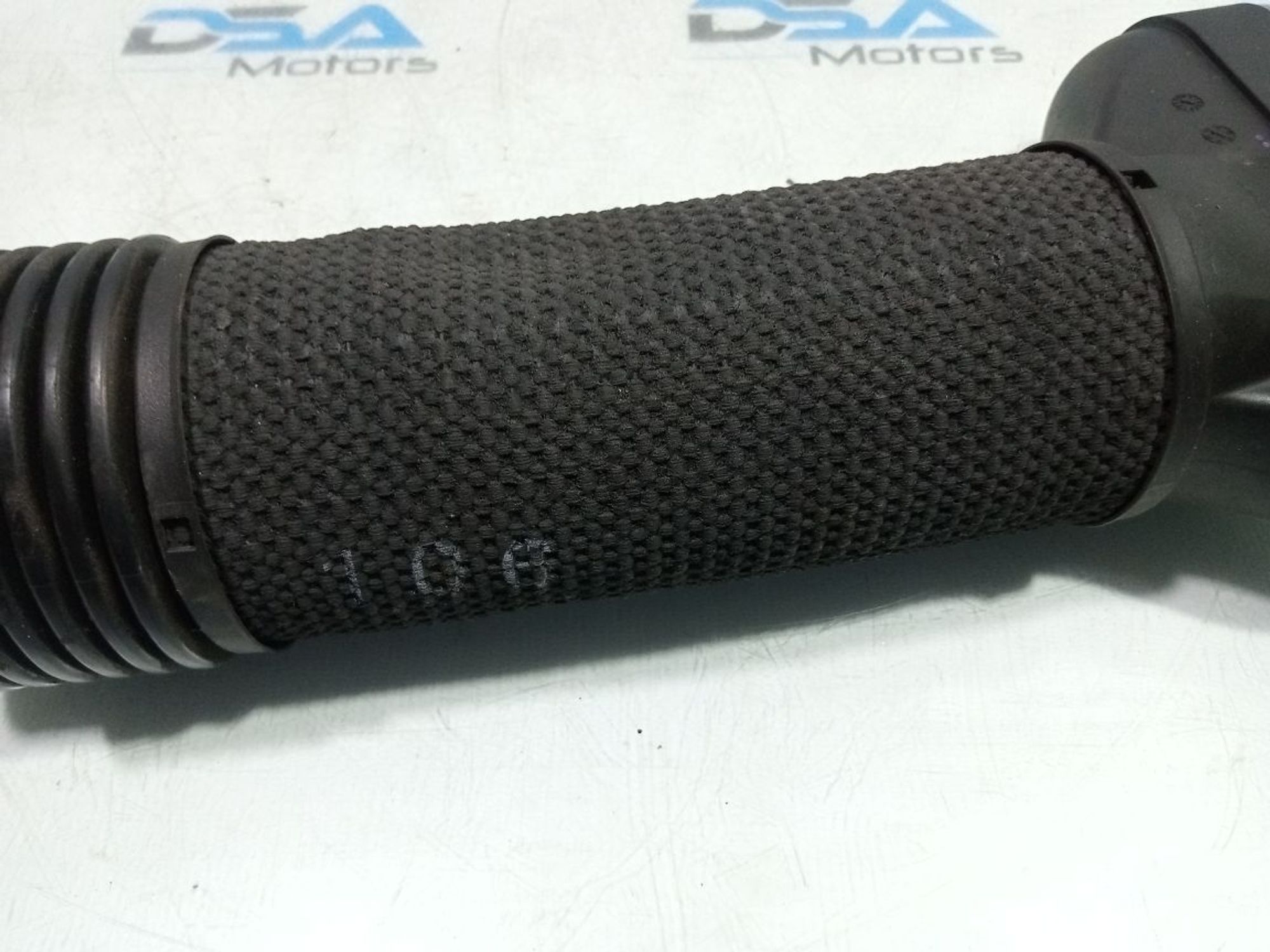https://ycs.partsauto.market/partsauto-images/thmbs/userImages/b7628e092085f1f91467af1afb6e7630/part/23081a60-1982-4204-b3e0-90fa4553ceb1_1749061318570.jpg