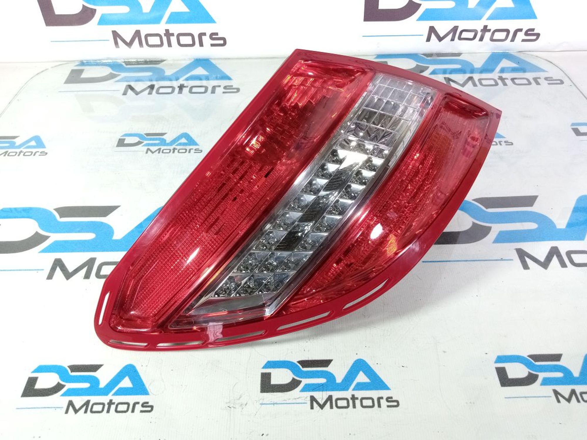 https://ycs.partsauto.market/partsauto-images/thmbs/userImages/b7628e092085f1f91467af1afb6e7630/part/232c3218-3d15-4cae-b477-3126371ae91a_1741088283283.jpg