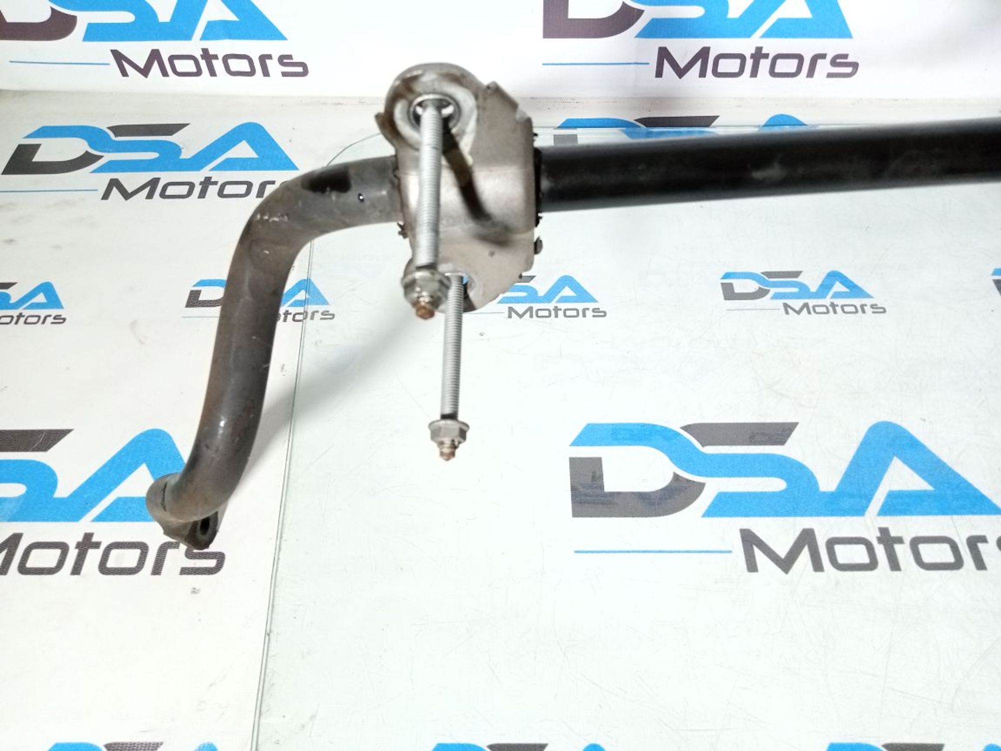 https://ycs.partsauto.market/partsauto-images/thmbs/userImages/b7628e092085f1f91467af1afb6e7630/part/235244dd-1c66-4de3-8082-eed860981605_1747335768560.jpg