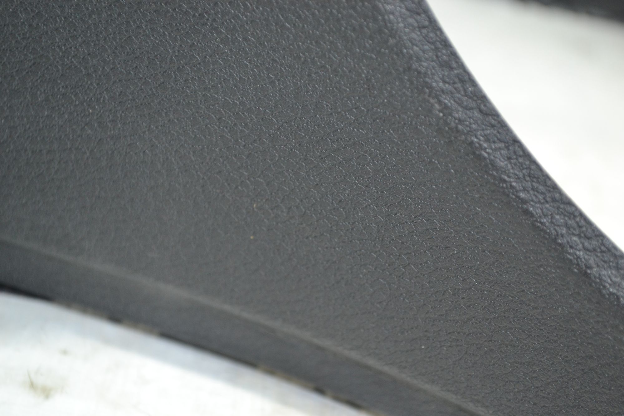 https://ycs.partsauto.market/partsauto-images/thmbs/userImages/b7628e092085f1f91467af1afb6e7630/part/238d08bd-3fba-4922-826c-459e0f3b7f4f_1781161812156.jpg
