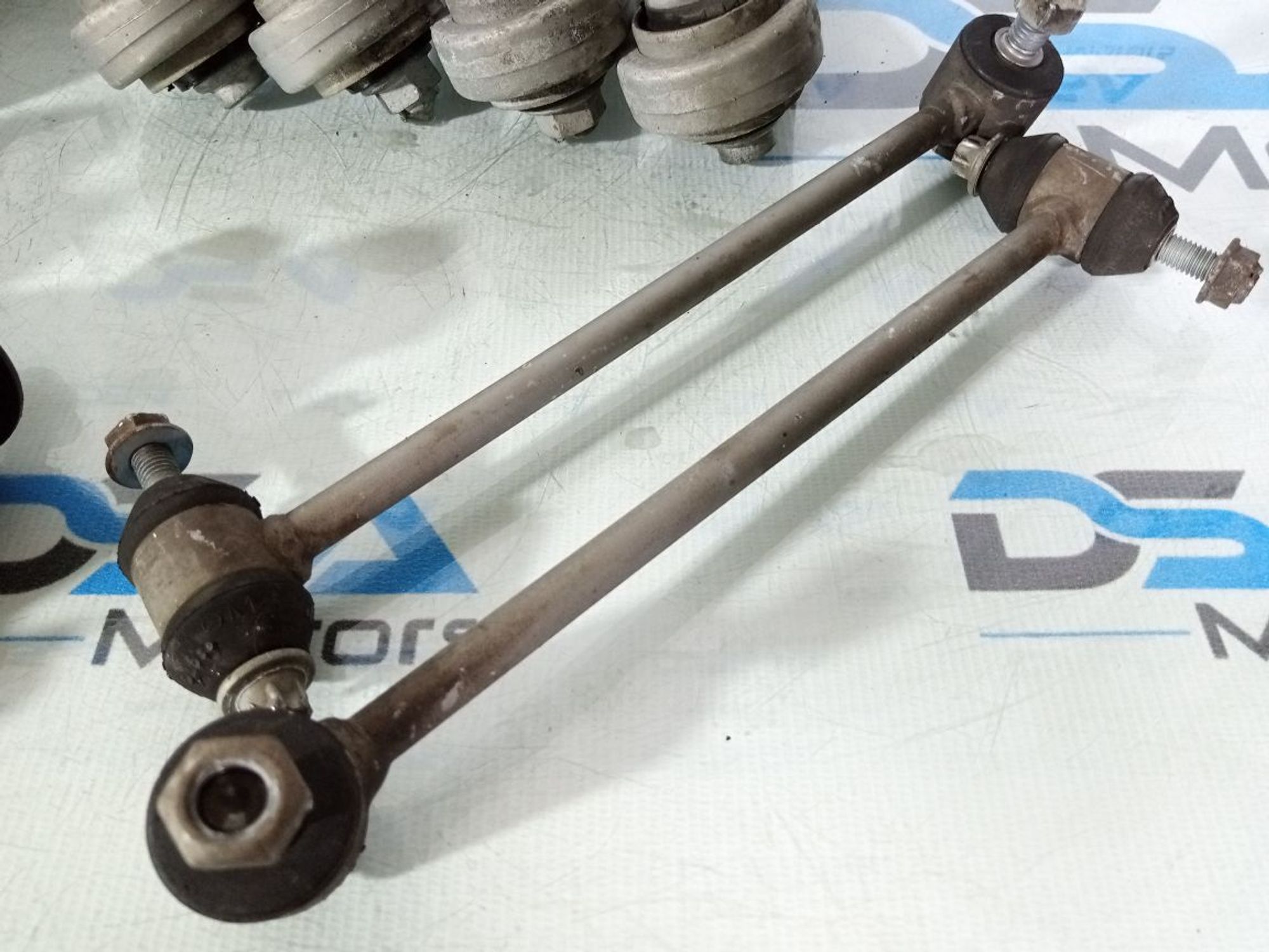https://ycs.partsauto.market/partsauto-images/thmbs/userImages/b7628e092085f1f91467af1afb6e7630/part/238fda34-a310-469a-8e22-f25e1ad124ca_1747232675982.jpg