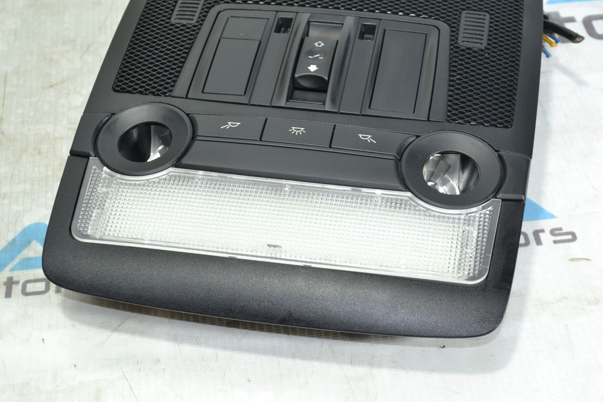 https://ycs.partsauto.market/partsauto-images/thmbs/userImages/b7628e092085f1f91467af1afb6e7630/part/239ca9f1-60b5-4553-a36e-7a6afe63af4d_1781336368345.jpg