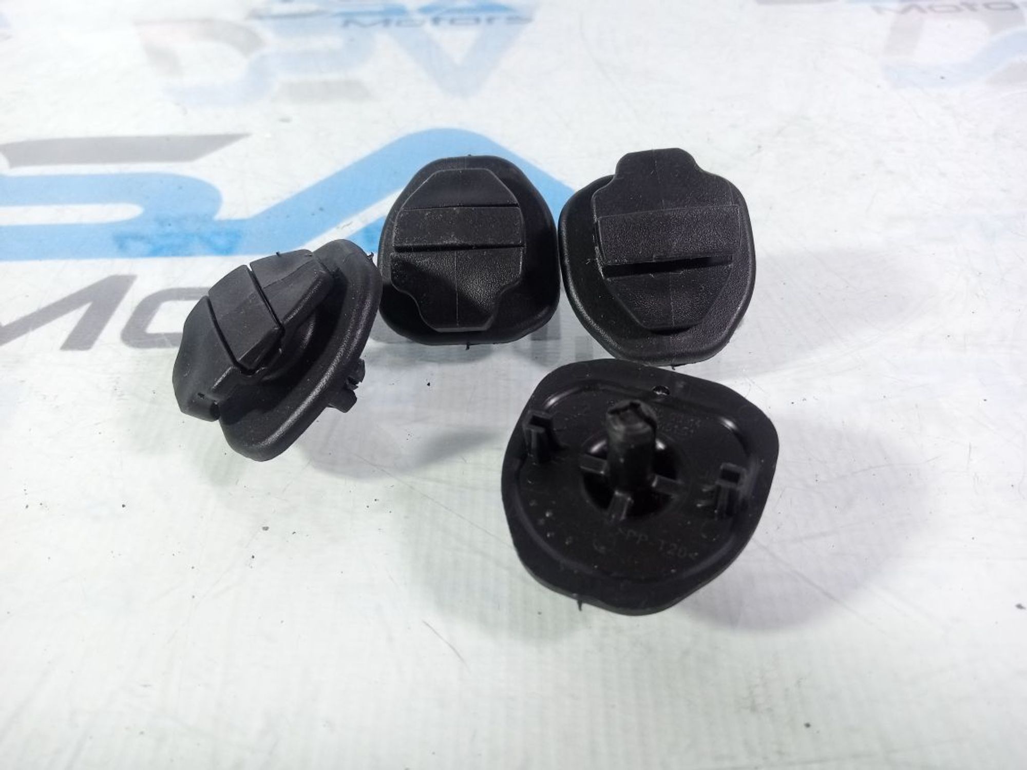 https://ycs.partsauto.market/partsauto-images/thmbs/userImages/b7628e092085f1f91467af1afb6e7630/part/23c1772e-4b1c-487a-8024-ab225dc2dd5a_1740581352337.jpg
