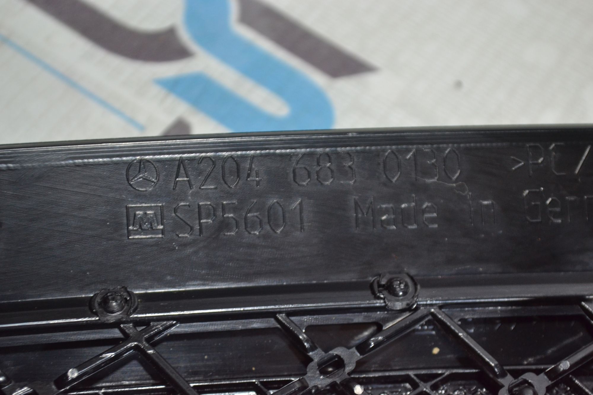https://ycs.partsauto.market/partsauto-images/thmbs/userImages/b7628e092085f1f91467af1afb6e7630/part/23e4bad1-7287-42f3-8d40-ed25954eb1c3_1781250113310.jpg