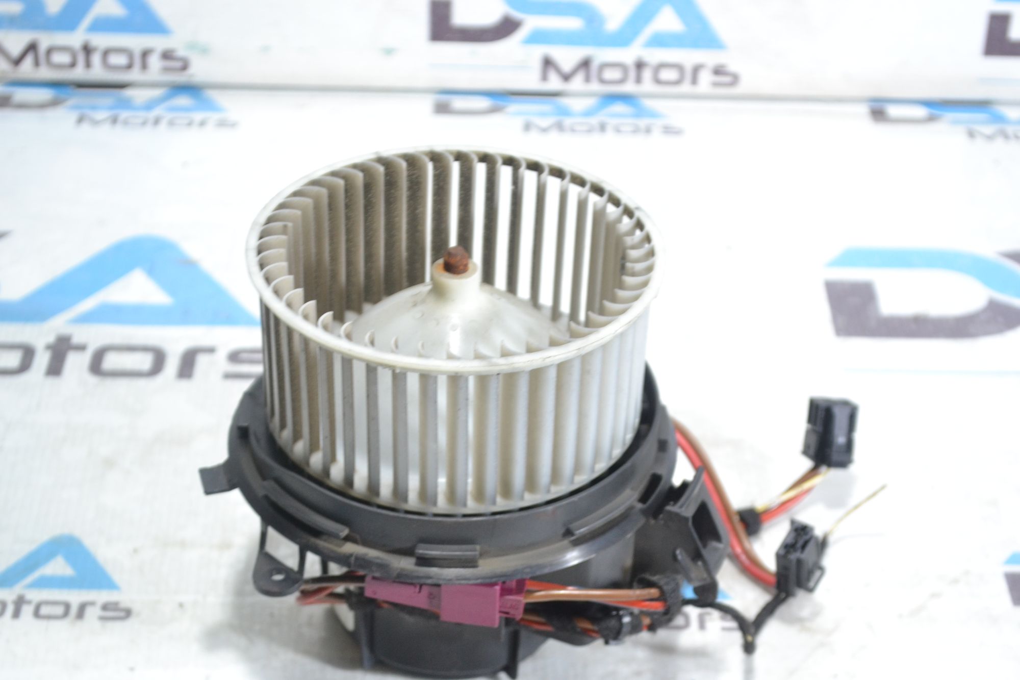 https://ycs.partsauto.market/partsauto-images/thmbs/userImages/b7628e092085f1f91467af1afb6e7630/part/243094fc-12b4-4803-ad07-83062e496b9a_1781087776285.jpg
