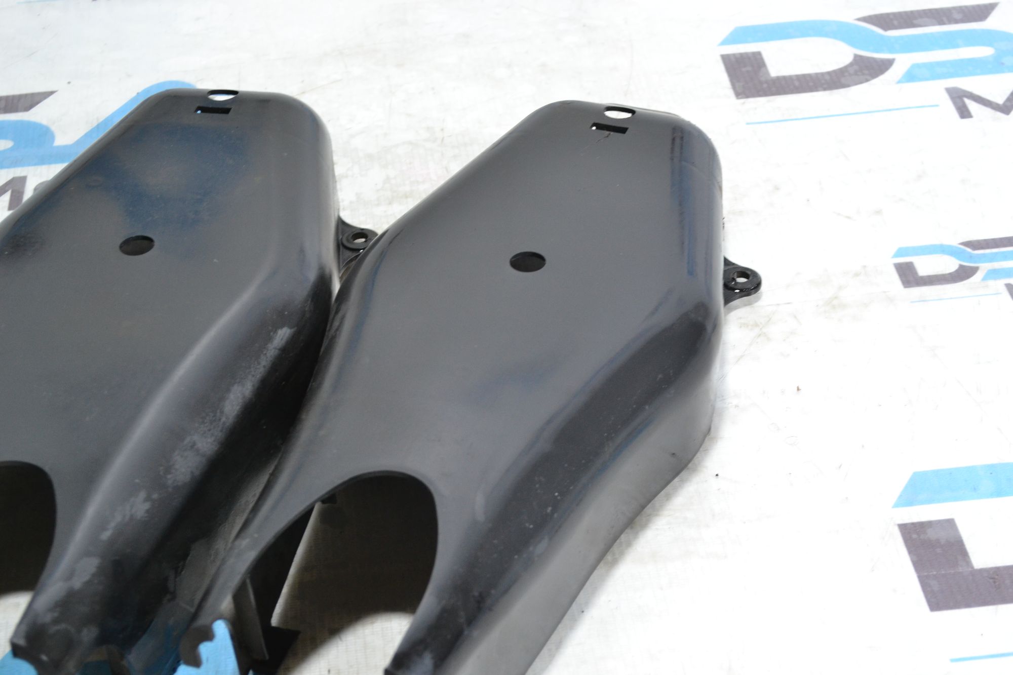 https://ycs.partsauto.market/partsauto-images/thmbs/userImages/b7628e092085f1f91467af1afb6e7630/part/24c92d47-0de2-42fe-8b76-e12faffc29d7_1781698653230.jpg