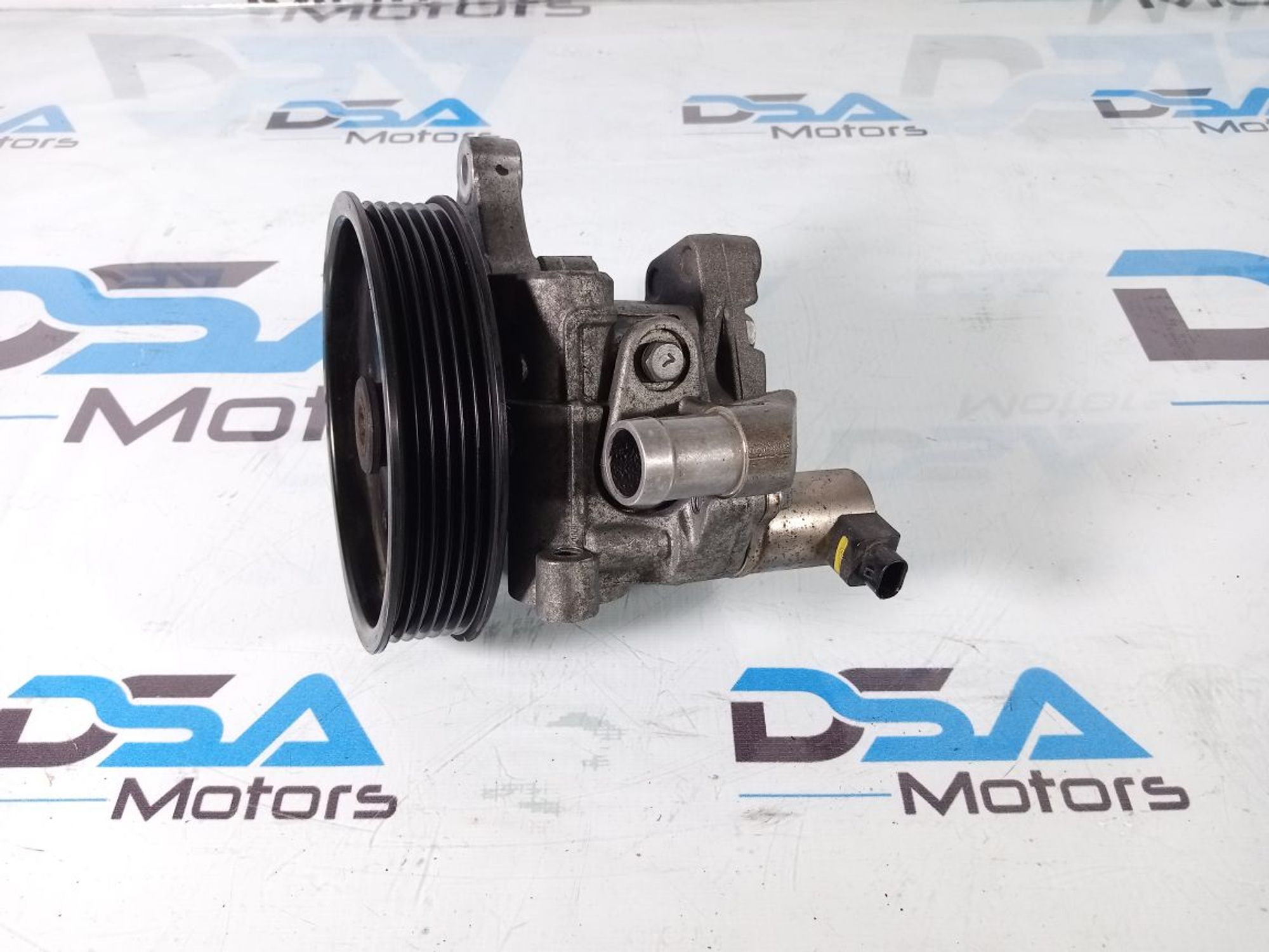 https://ycs.partsauto.market/partsauto-images/thmbs/userImages/b7628e092085f1f91467af1afb6e7630/part/24ef376d-427d-40f0-8e76-09473e3096aa_1720686473951.jpg