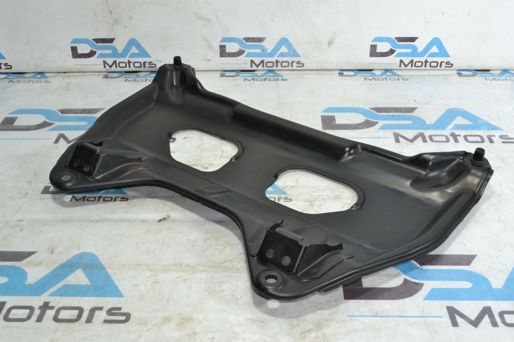 https://ycs.partsauto.market/partsauto-images/thmbs/userImages/b7628e092085f1f91467af1afb6e7630/part/252c9568-341d-4753-be27-681560d26b26_1782976704673.jpg