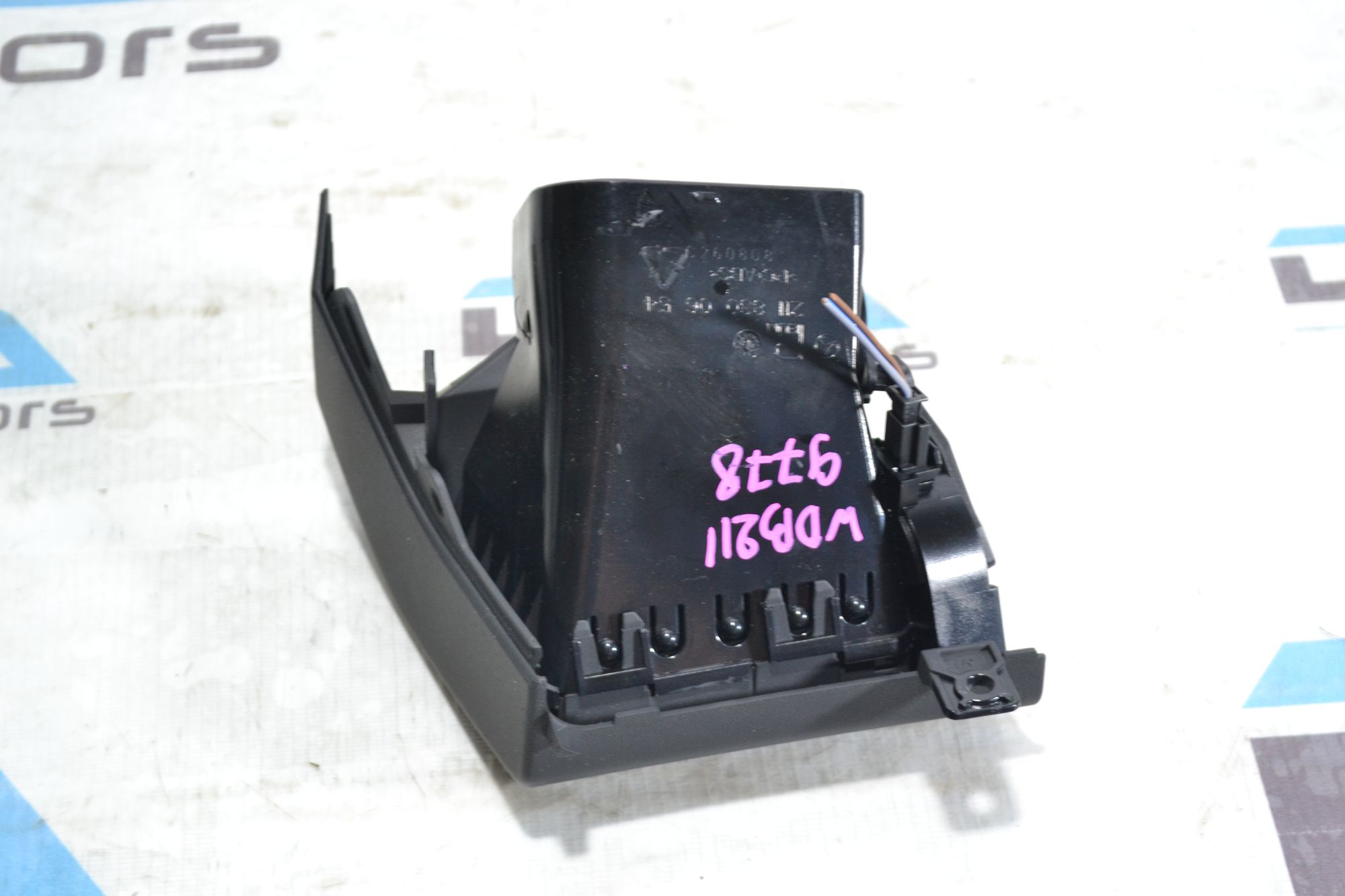 https://ycs.partsauto.market/partsauto-images/thmbs/userImages/b7628e092085f1f91467af1afb6e7630/part/253aa885-3c76-45f4-baa8-3d927c49d4ac_1780576262981.jpg